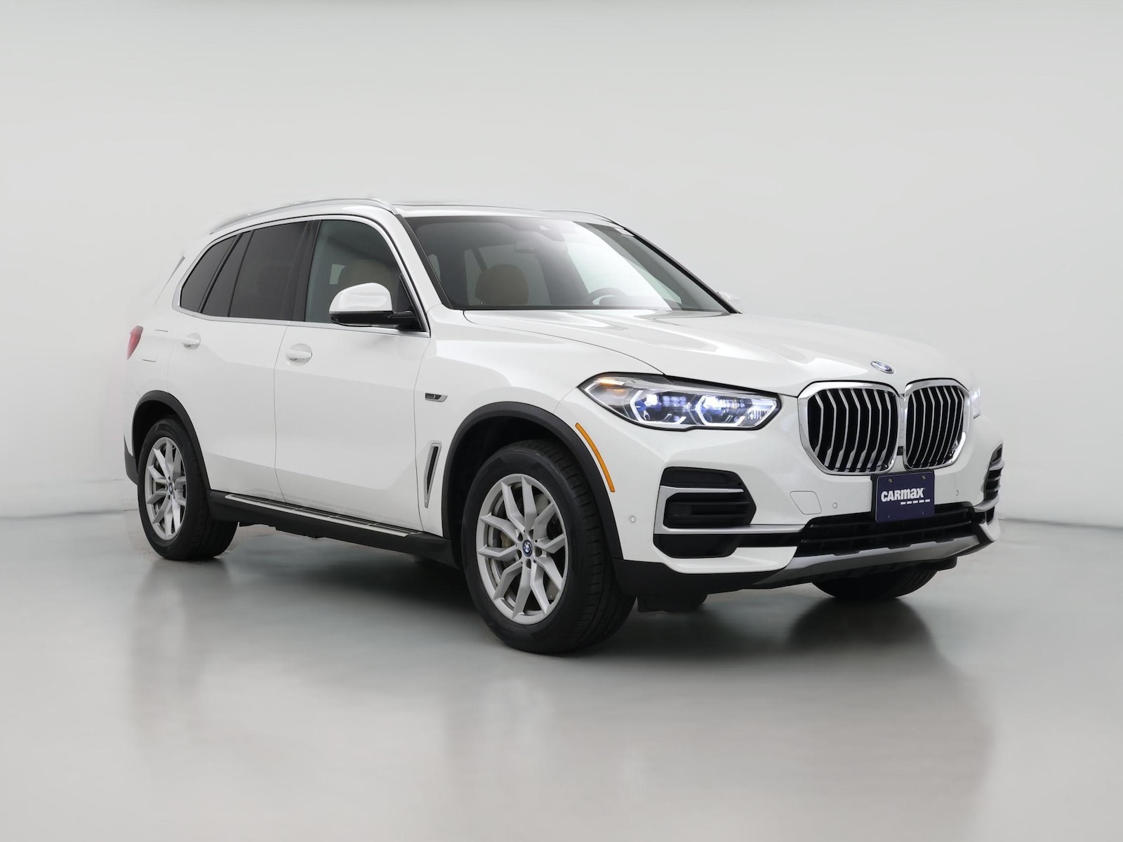 2022 BMW X5 45e