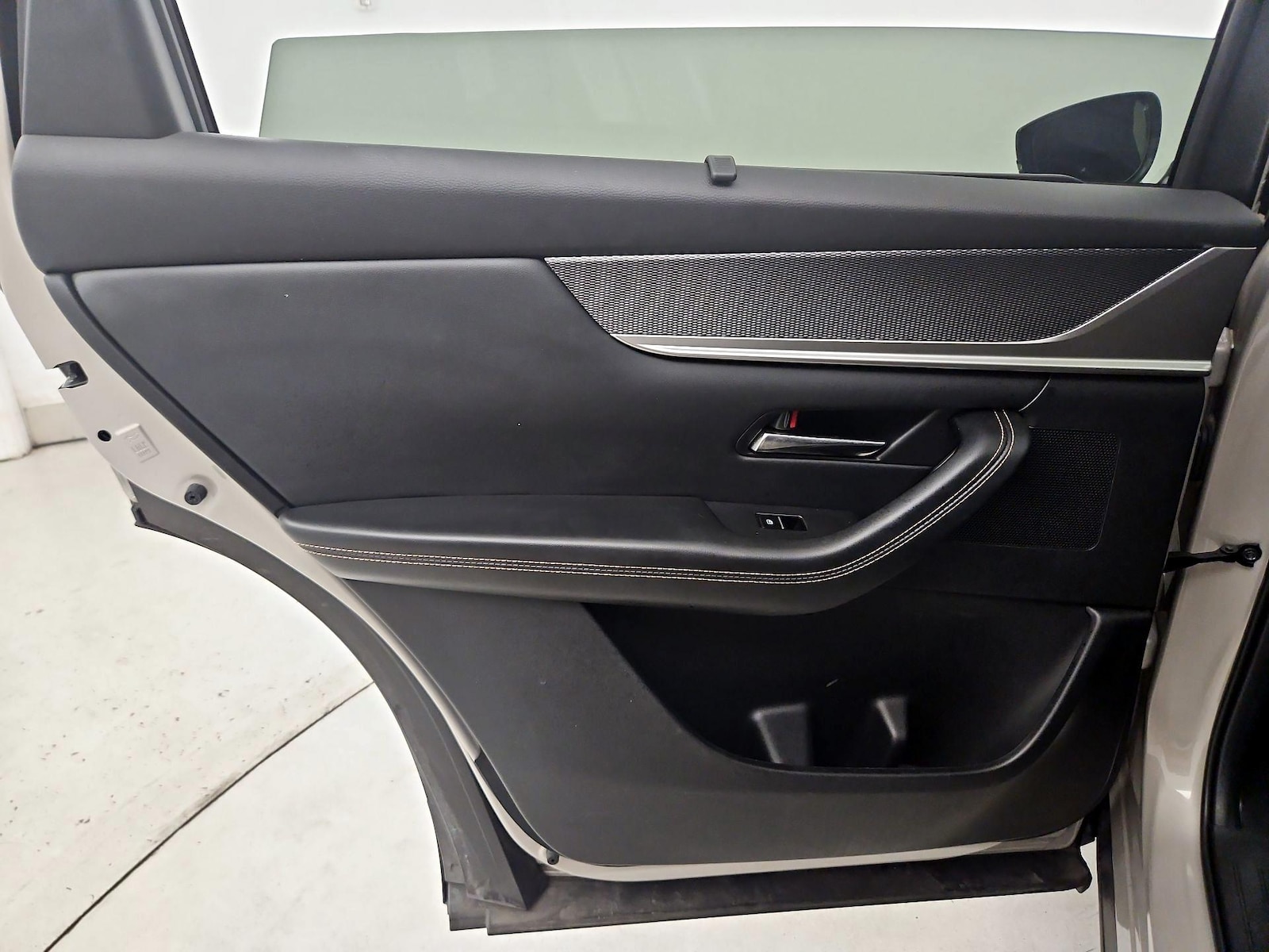 Rear Air Conditioning