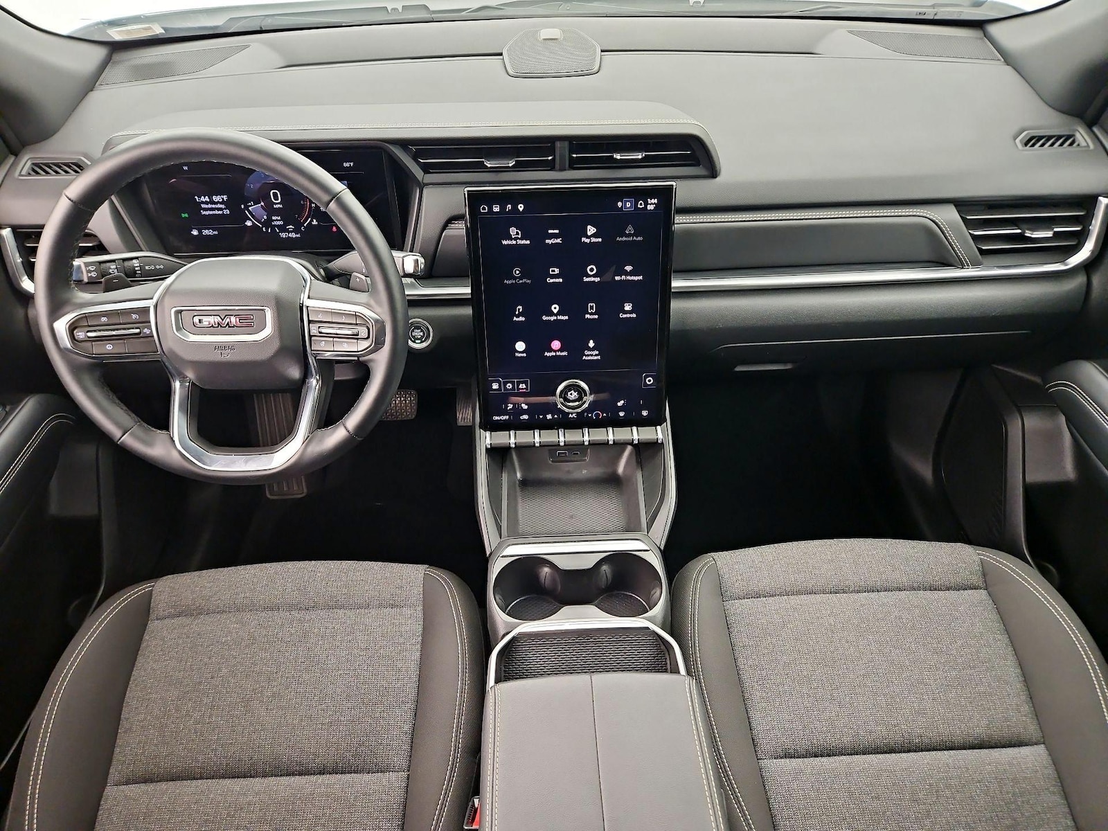 Apple CarPlay® & Android Auto™