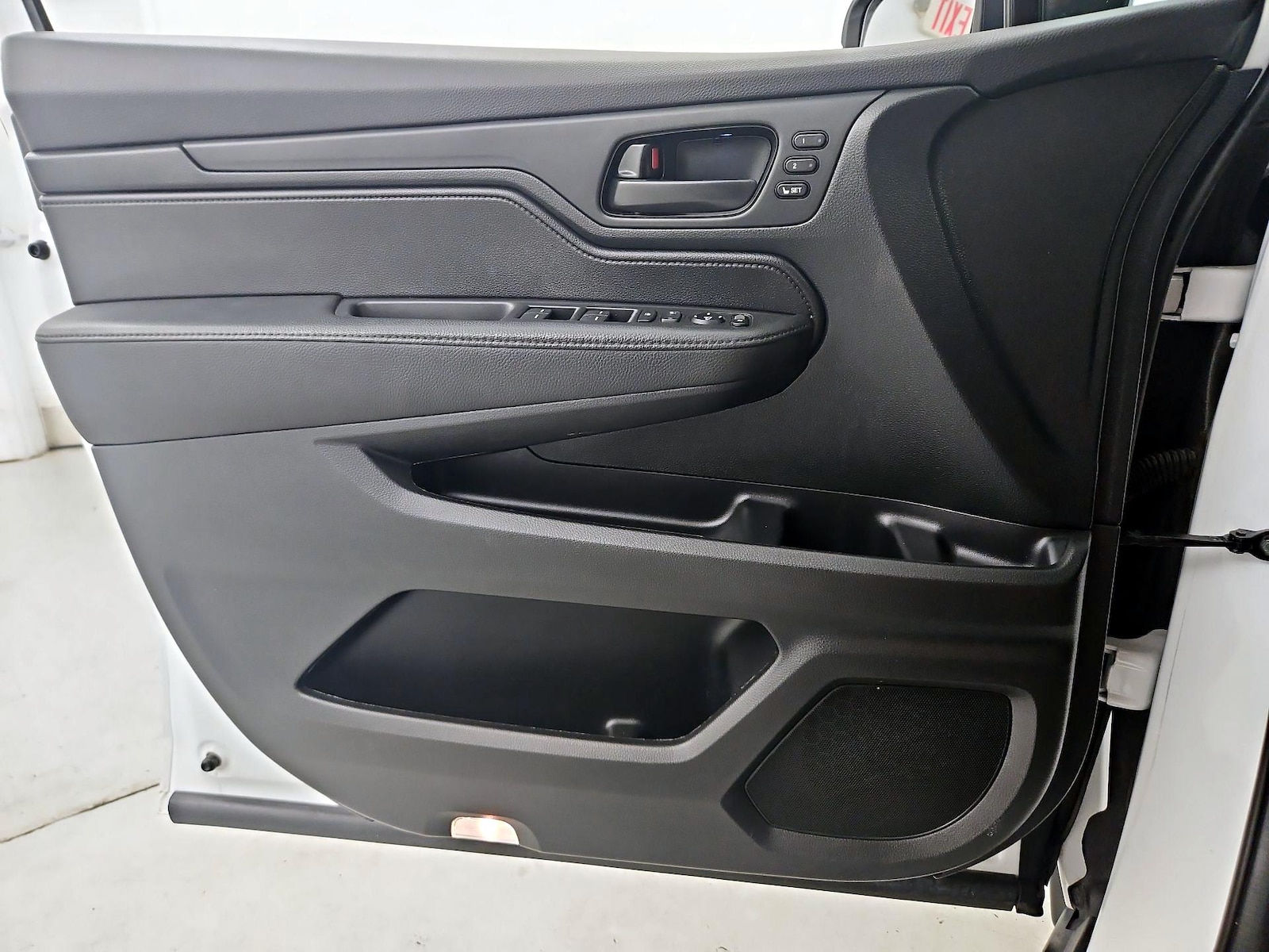 2023 Honda Odyssey EX-L - Photo 13