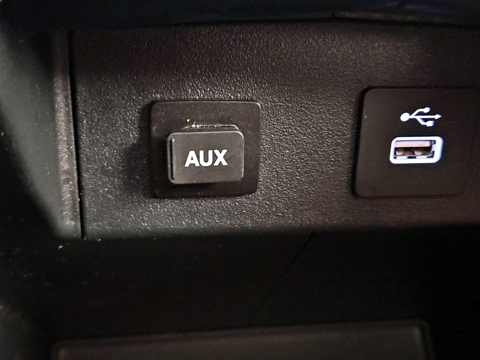 2023 Honda Odyssey EX-L - Photo 19