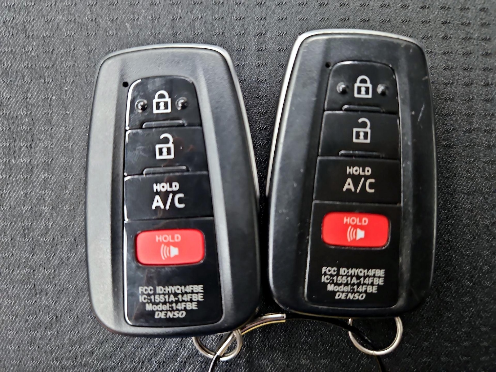 2020 Toyota Prius Prime LE - Photo 24