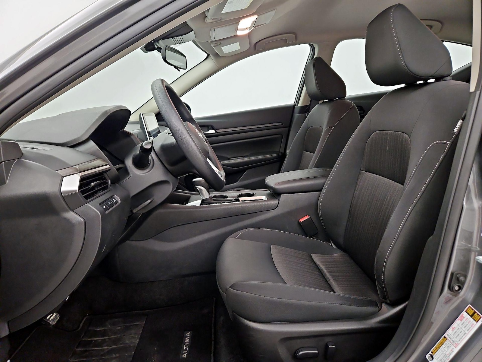 Power Seat(s) & Side Airbags