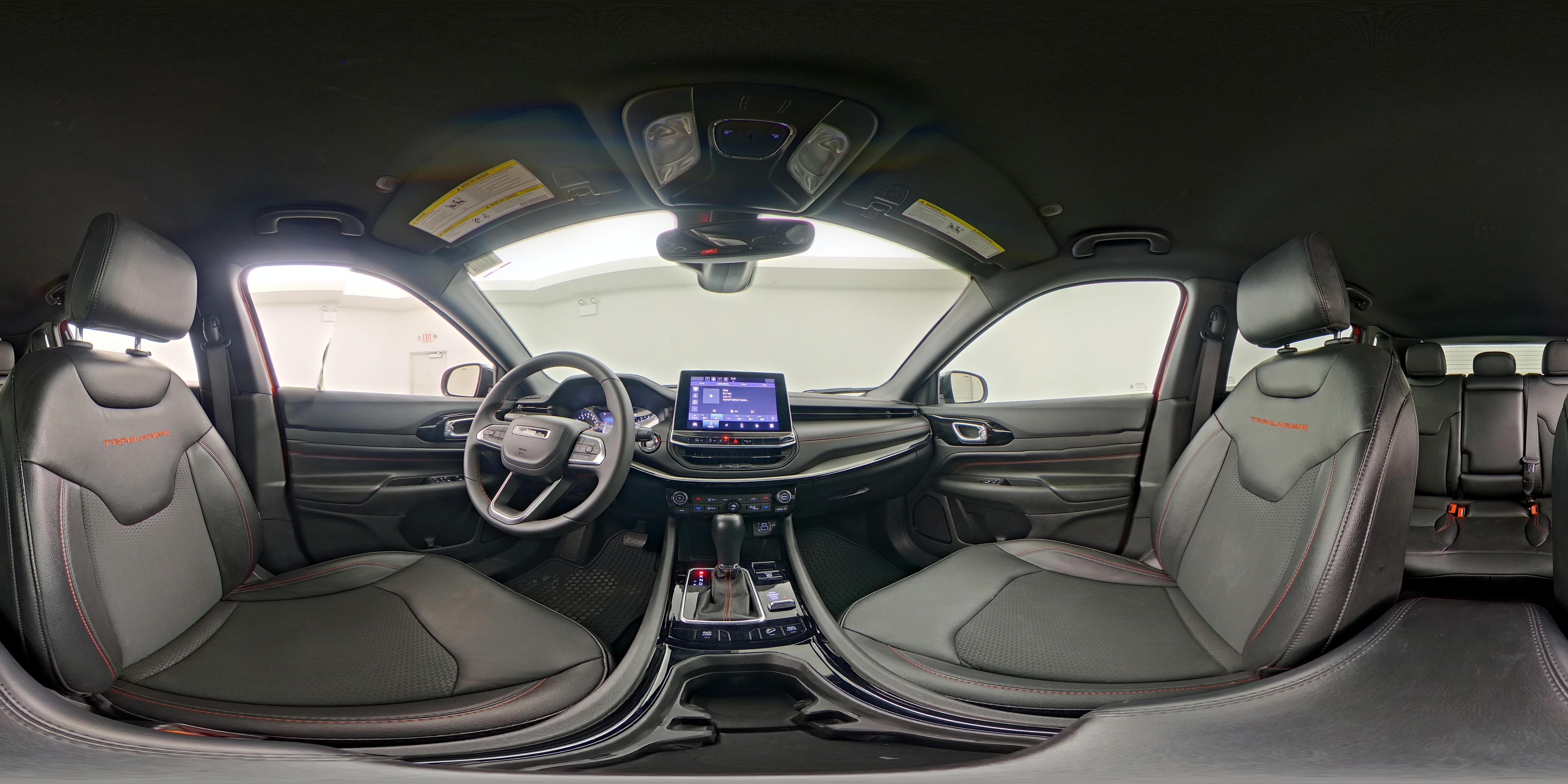 2025 Jeep Compass Trailhawk - Photo 24