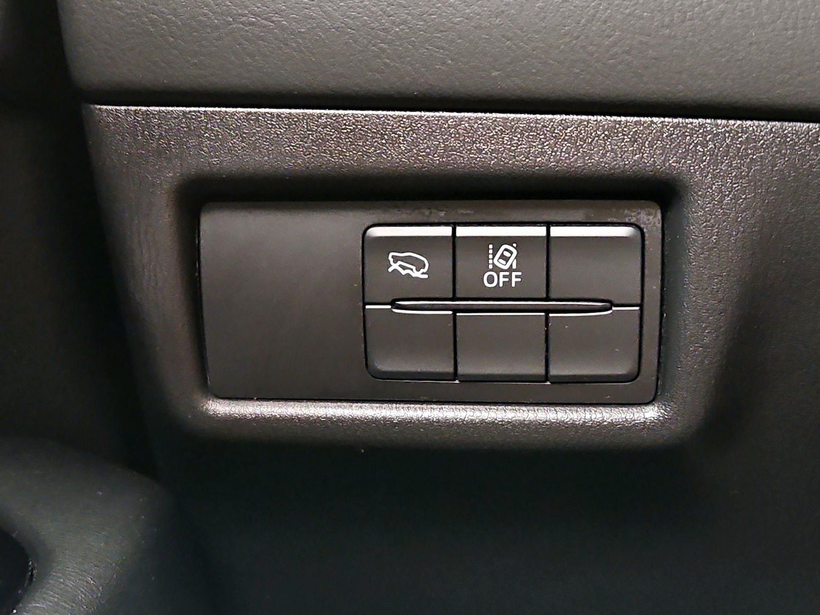 2025 Mazda CX-5 S Select Package - Photo 14