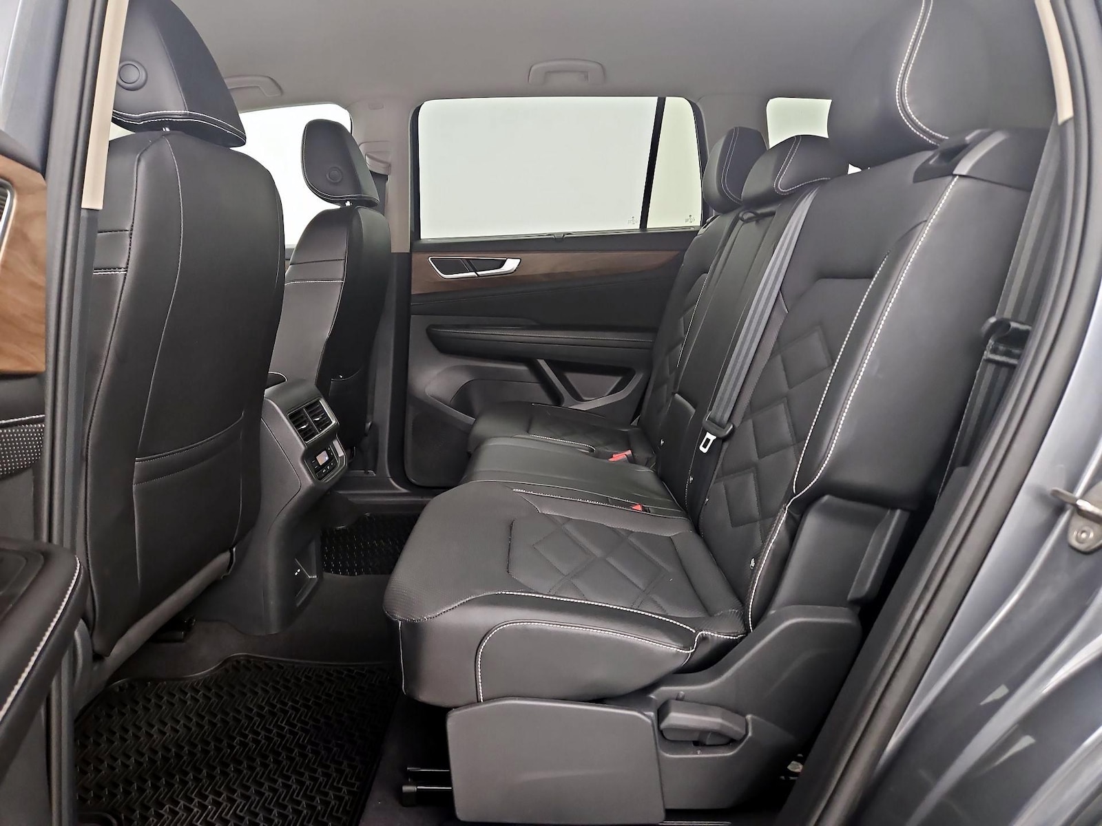 Rear Air Conditioning