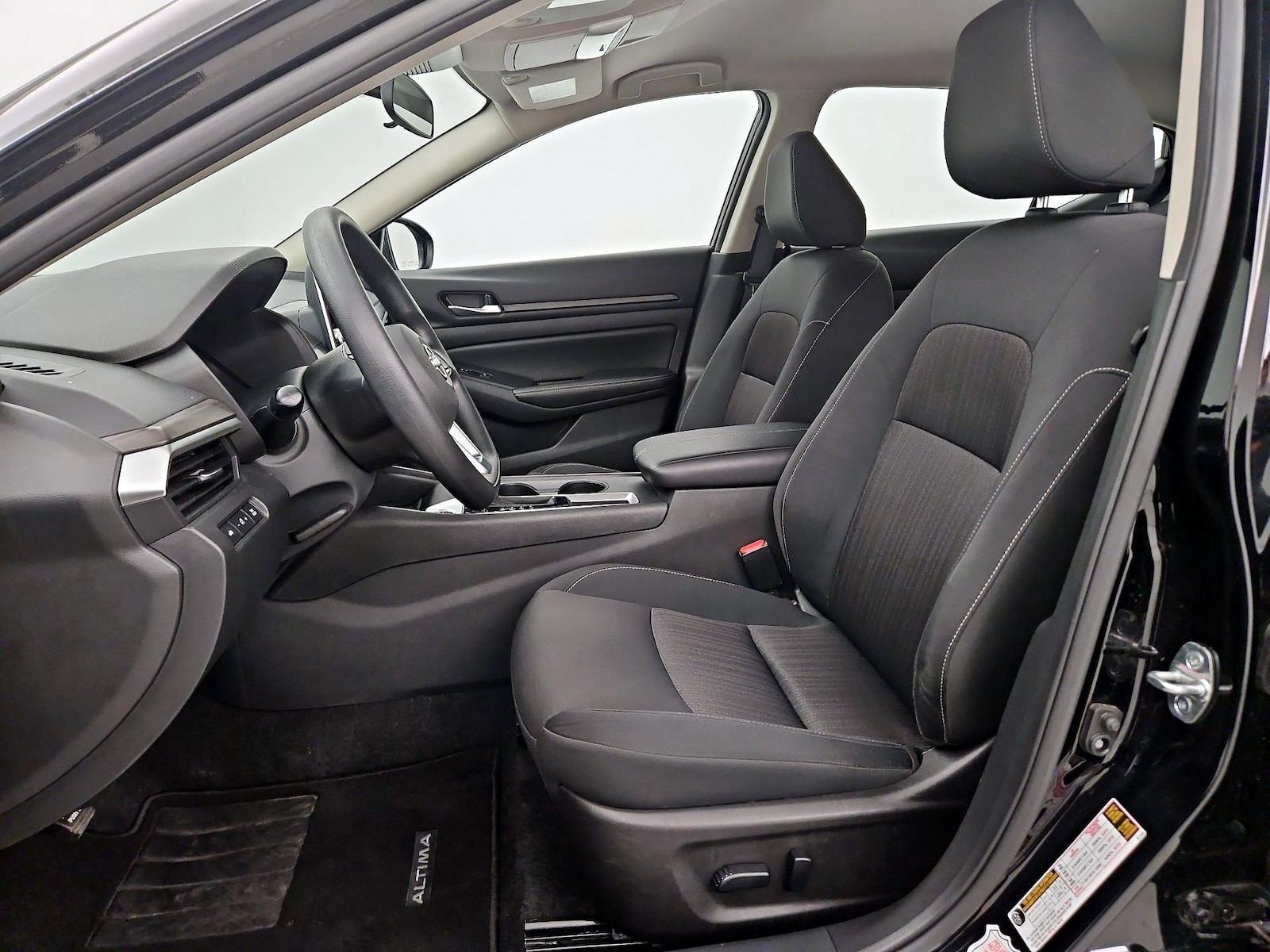 Power Seat(s) & Side Airbags