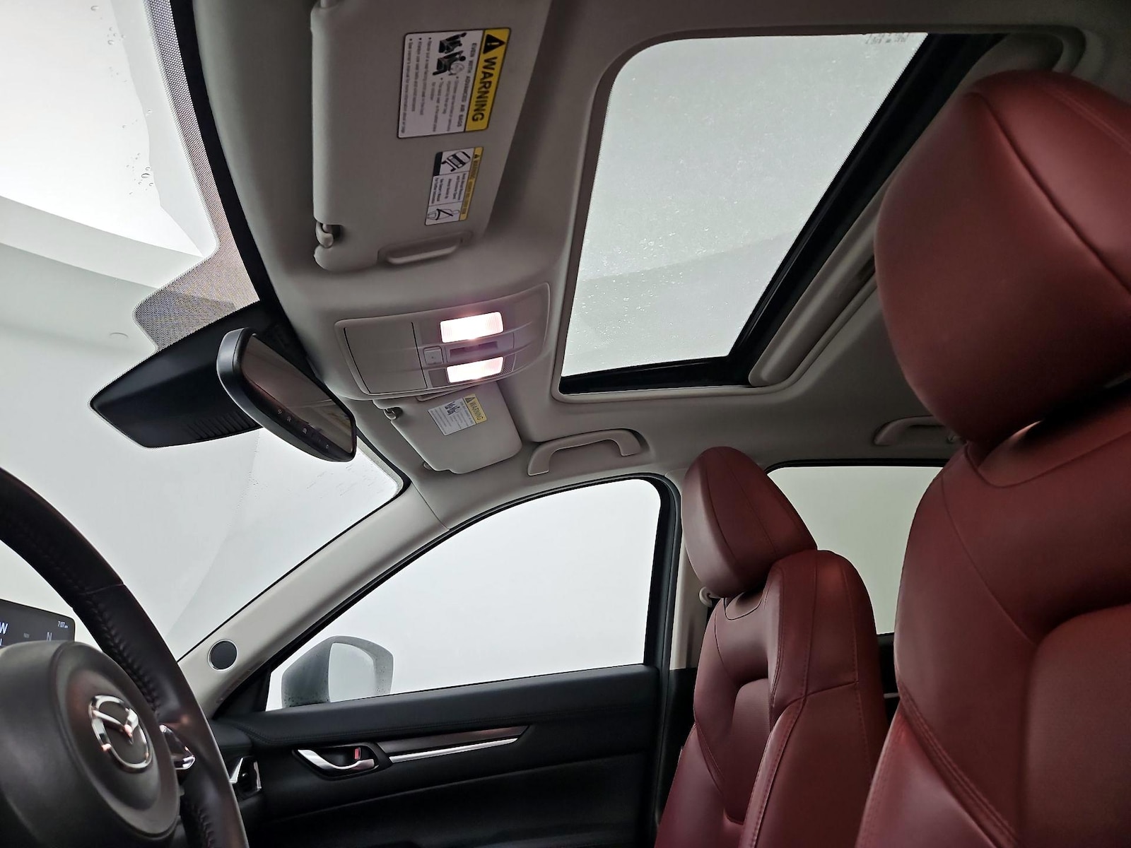 Sunroof(s) & Overhead Airbags