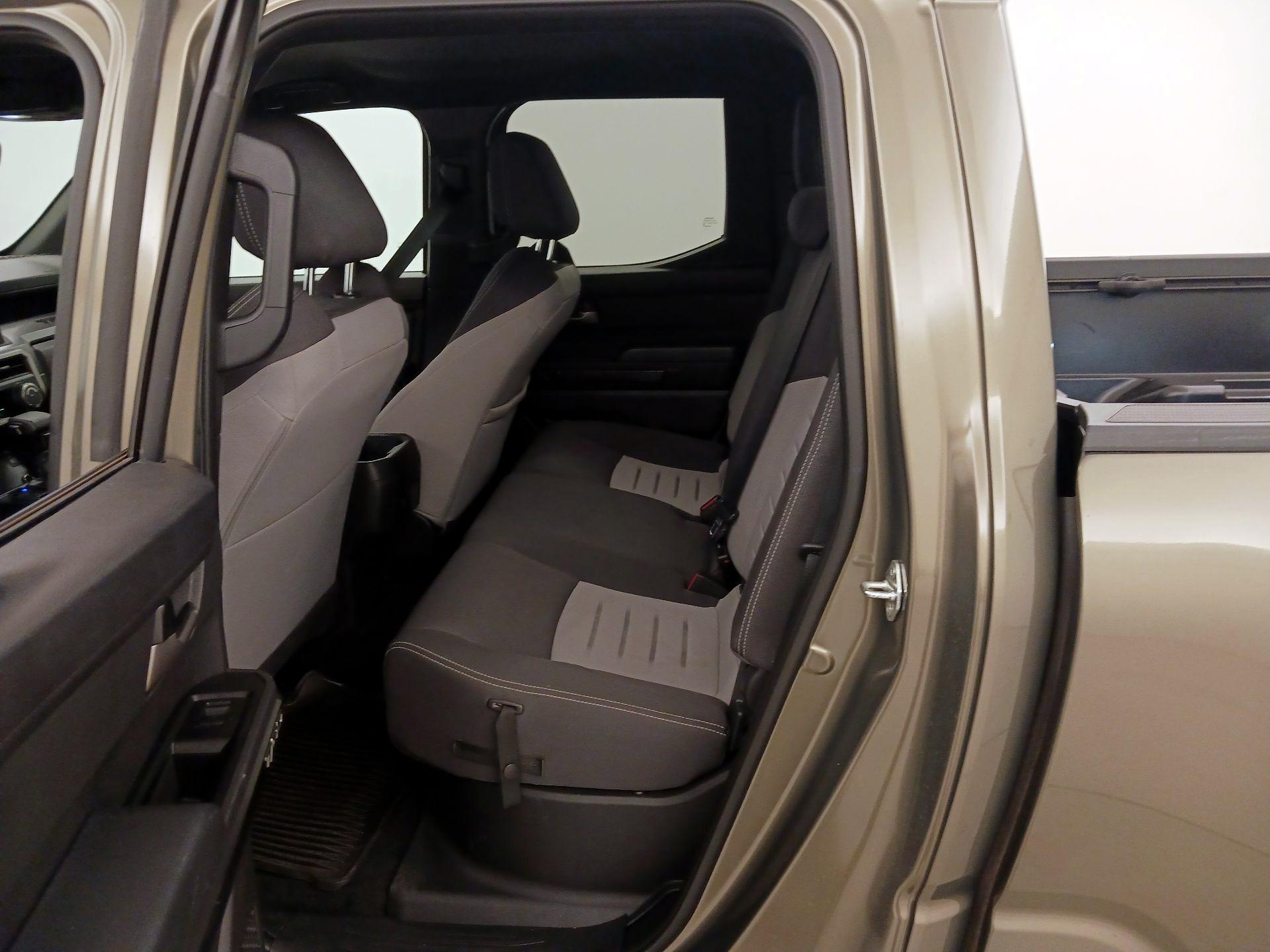 Thumbnail: 2024 Toyota Tacoma - 19