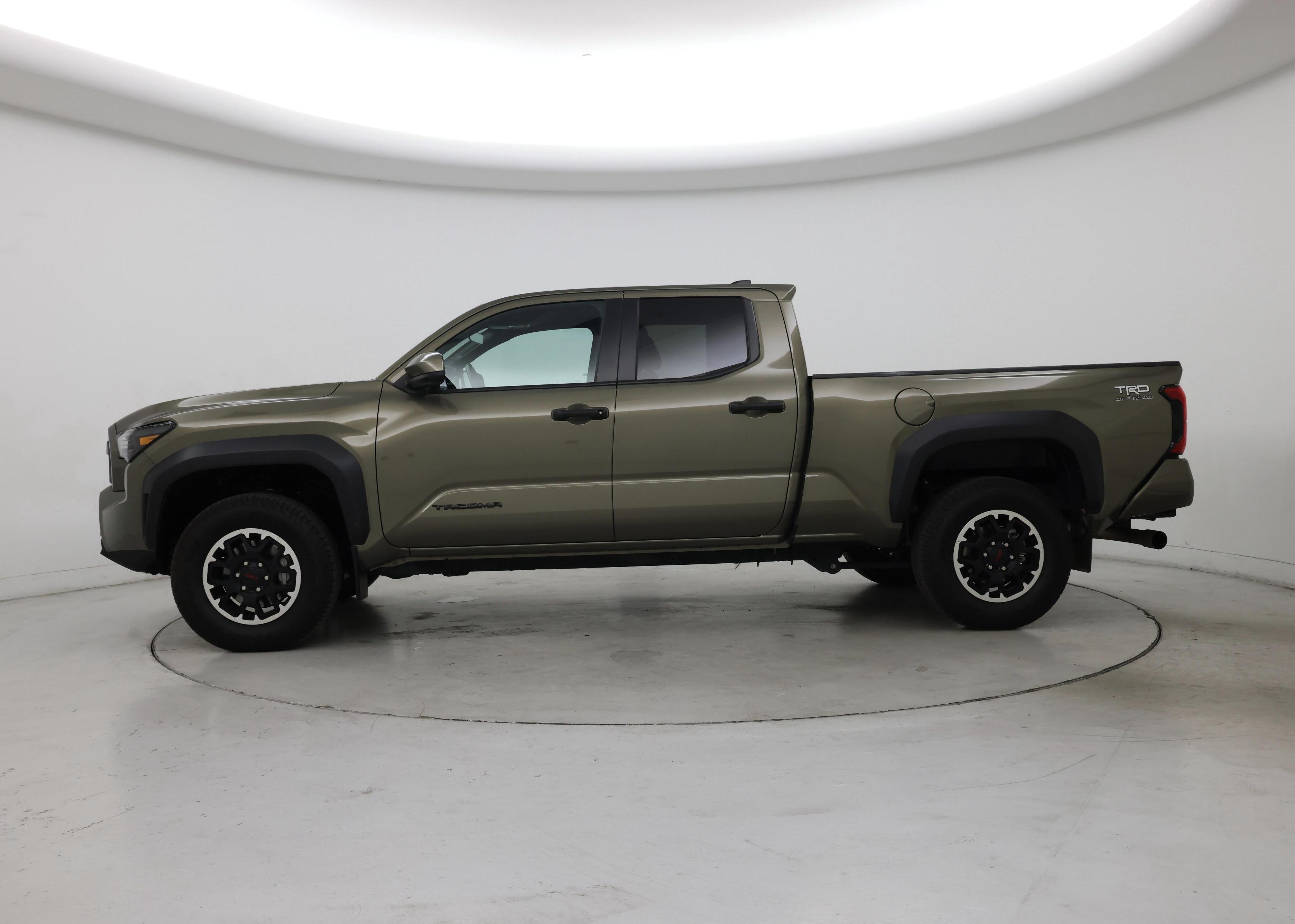 Thumbnail: 2024 Toyota Tacoma - 3