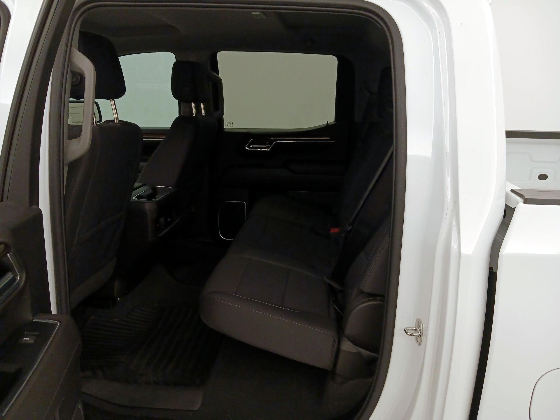 Thumbnail: 2024 Chevrolet Silverado 1500 - 19