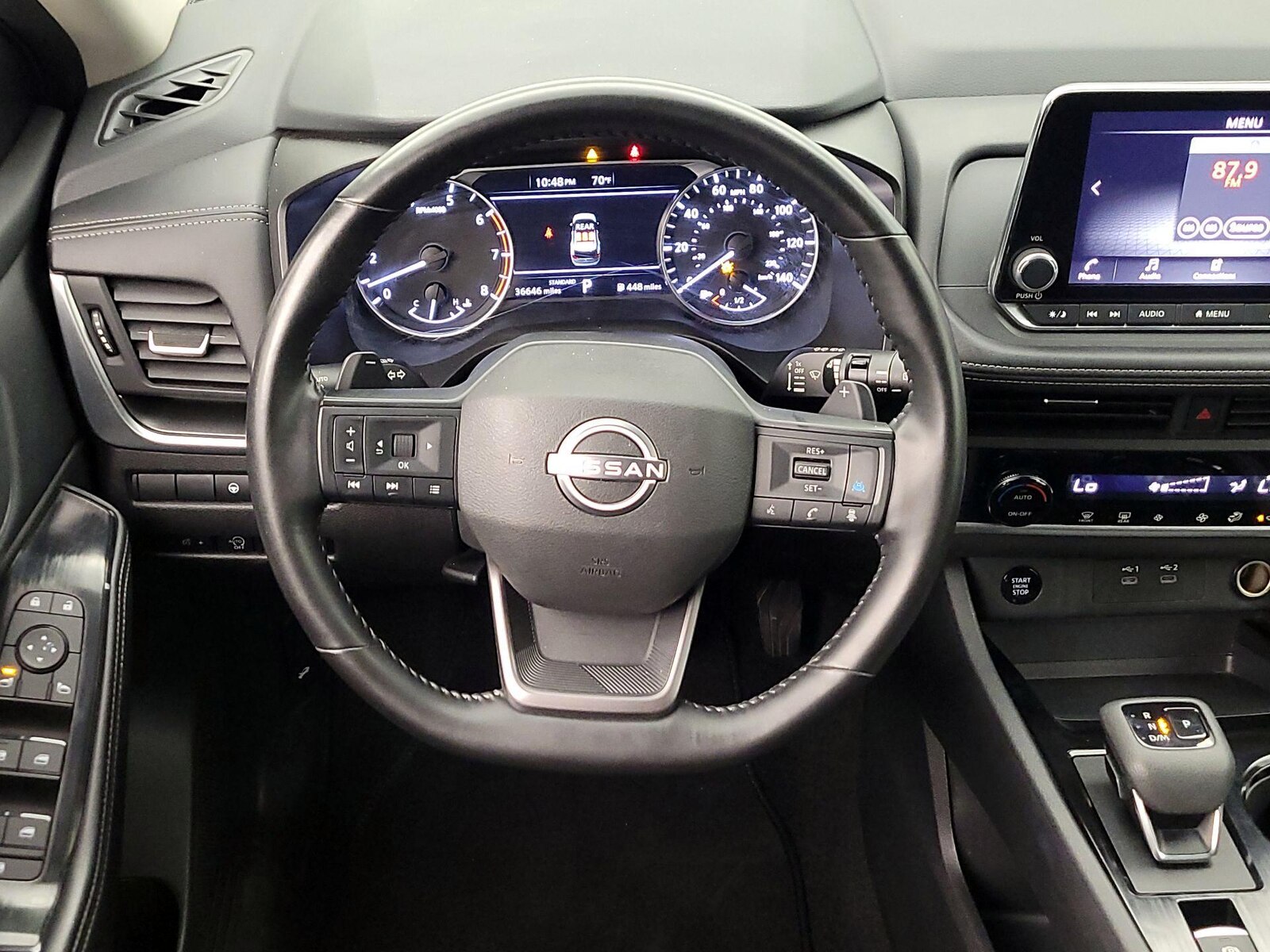 2025 Nissan Rogue SV - Photo 11