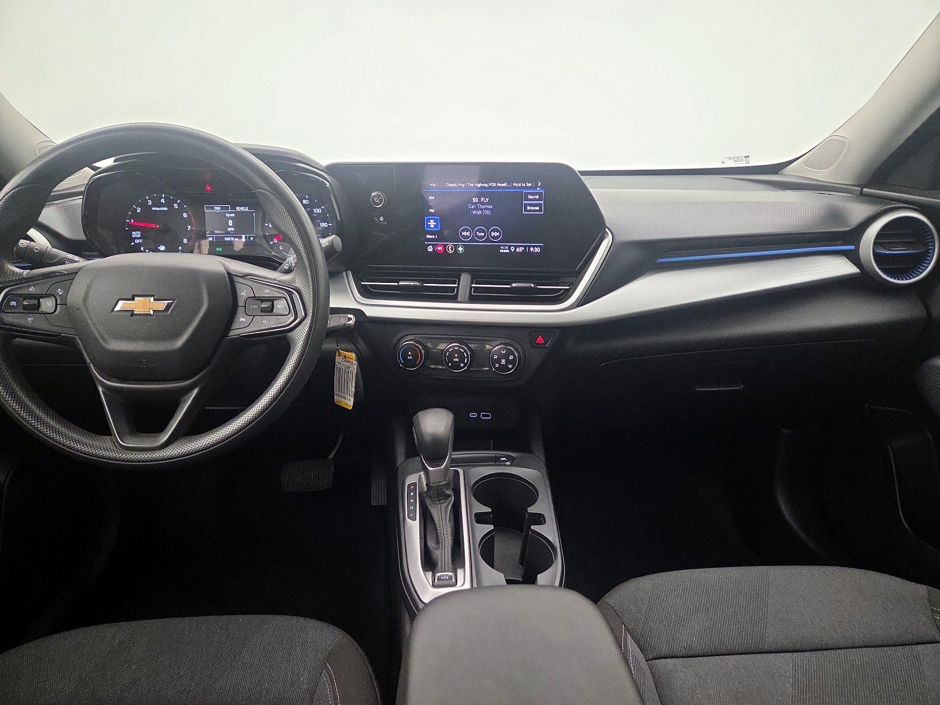 Thumbnail: 2024 Chevrolet Trax - 9