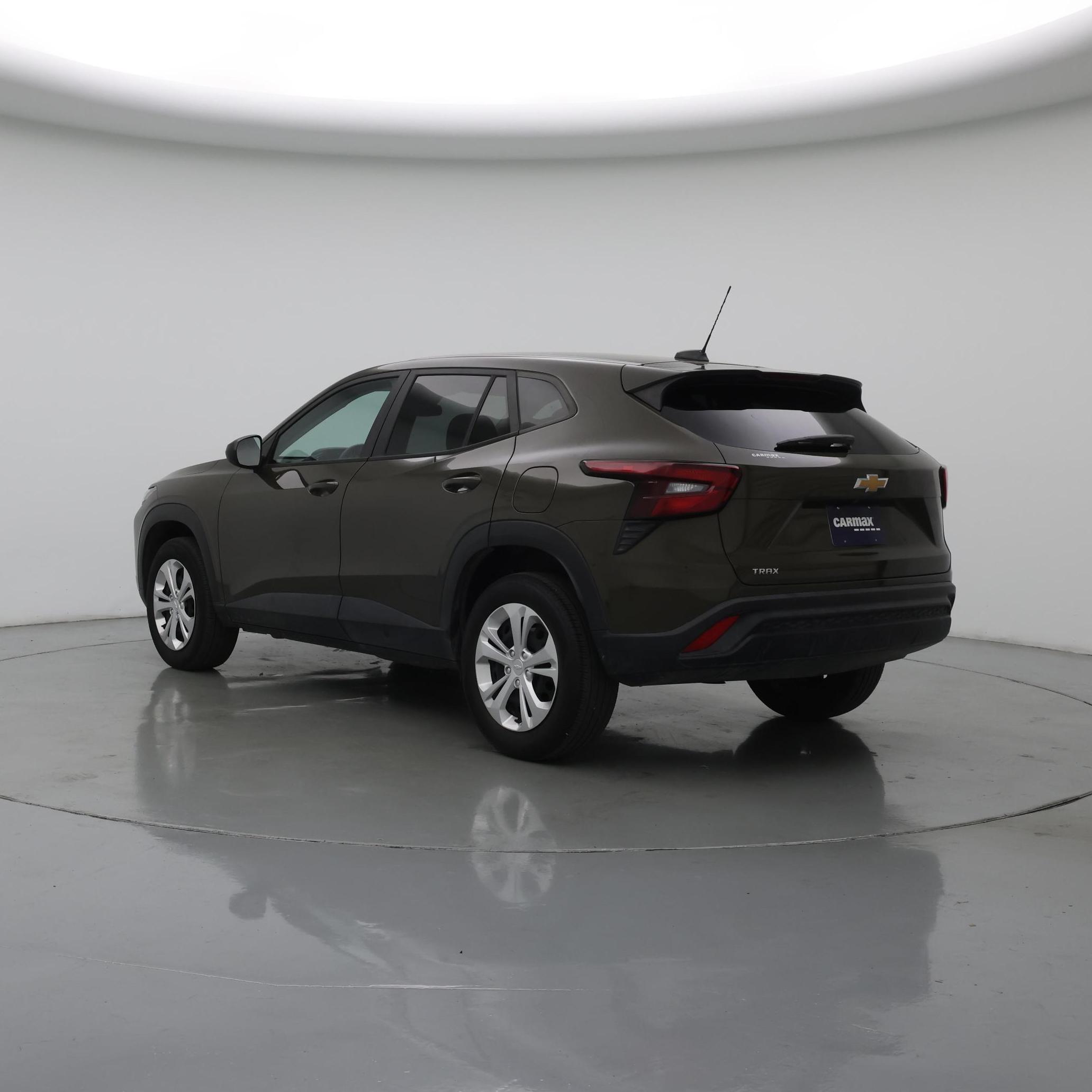 Thumbnail: 2024 Chevrolet Trax - 2