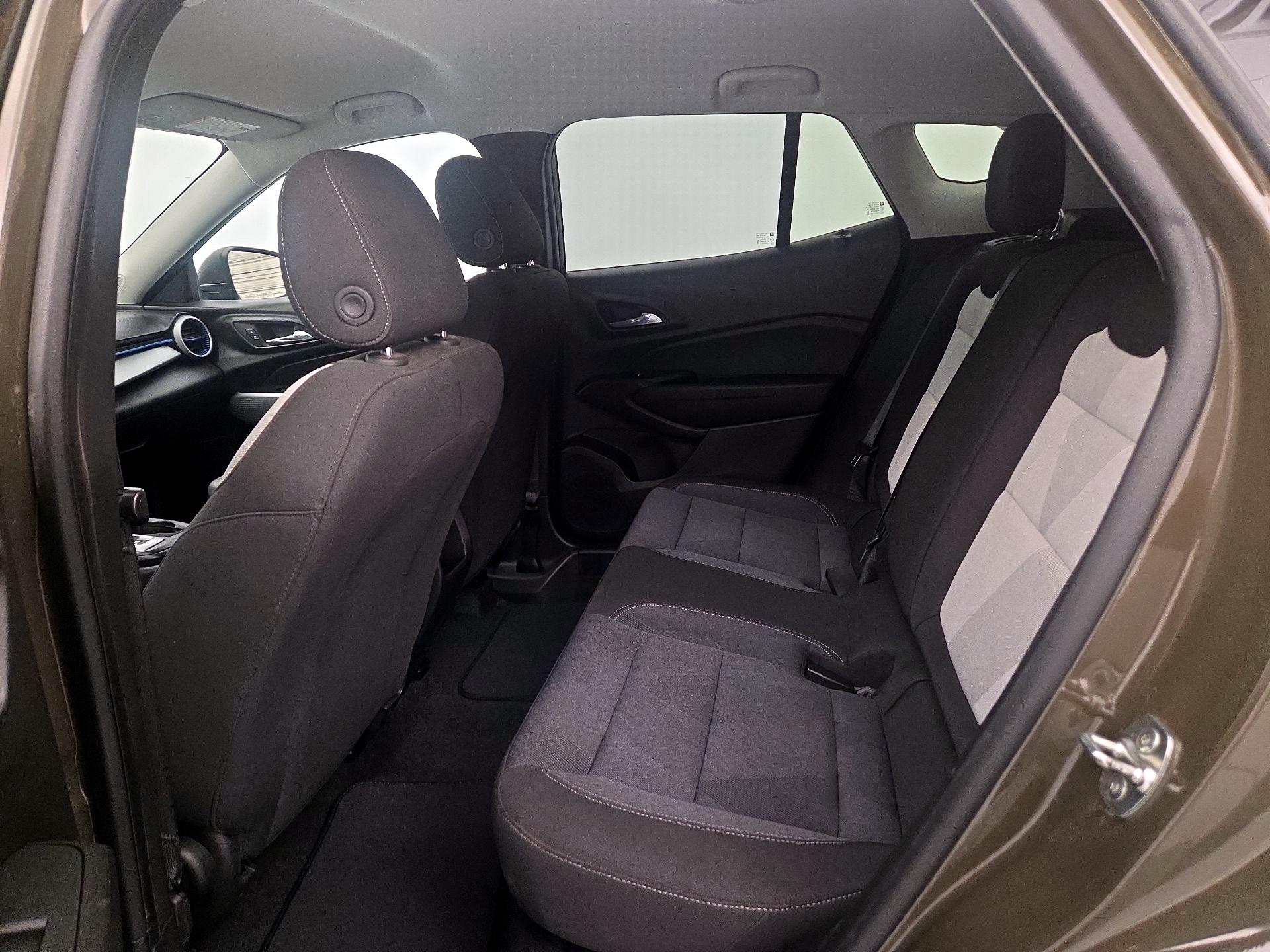 Thumbnail: 2024 Chevrolet Trax - 19