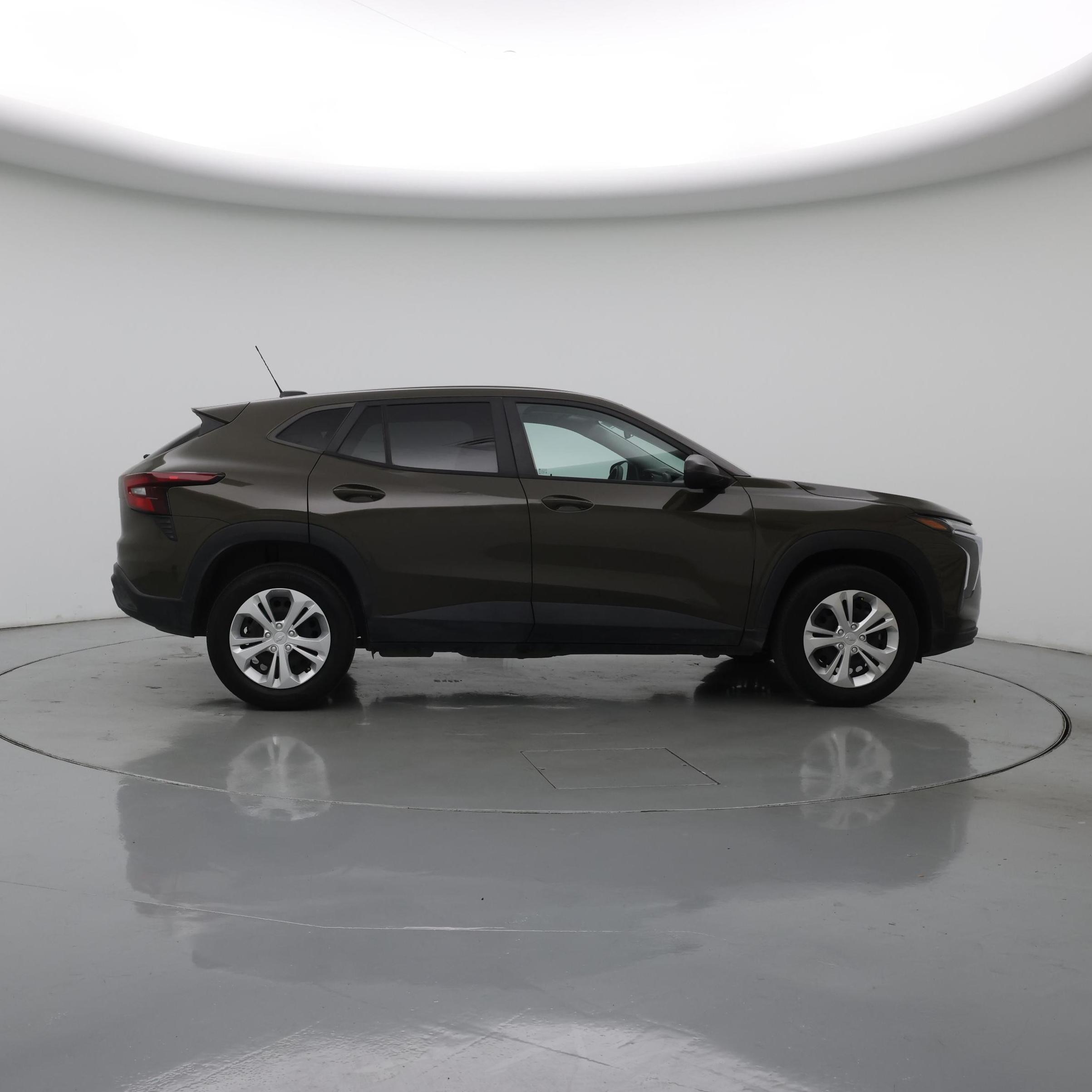 Thumbnail: 2024 Chevrolet Trax - 7