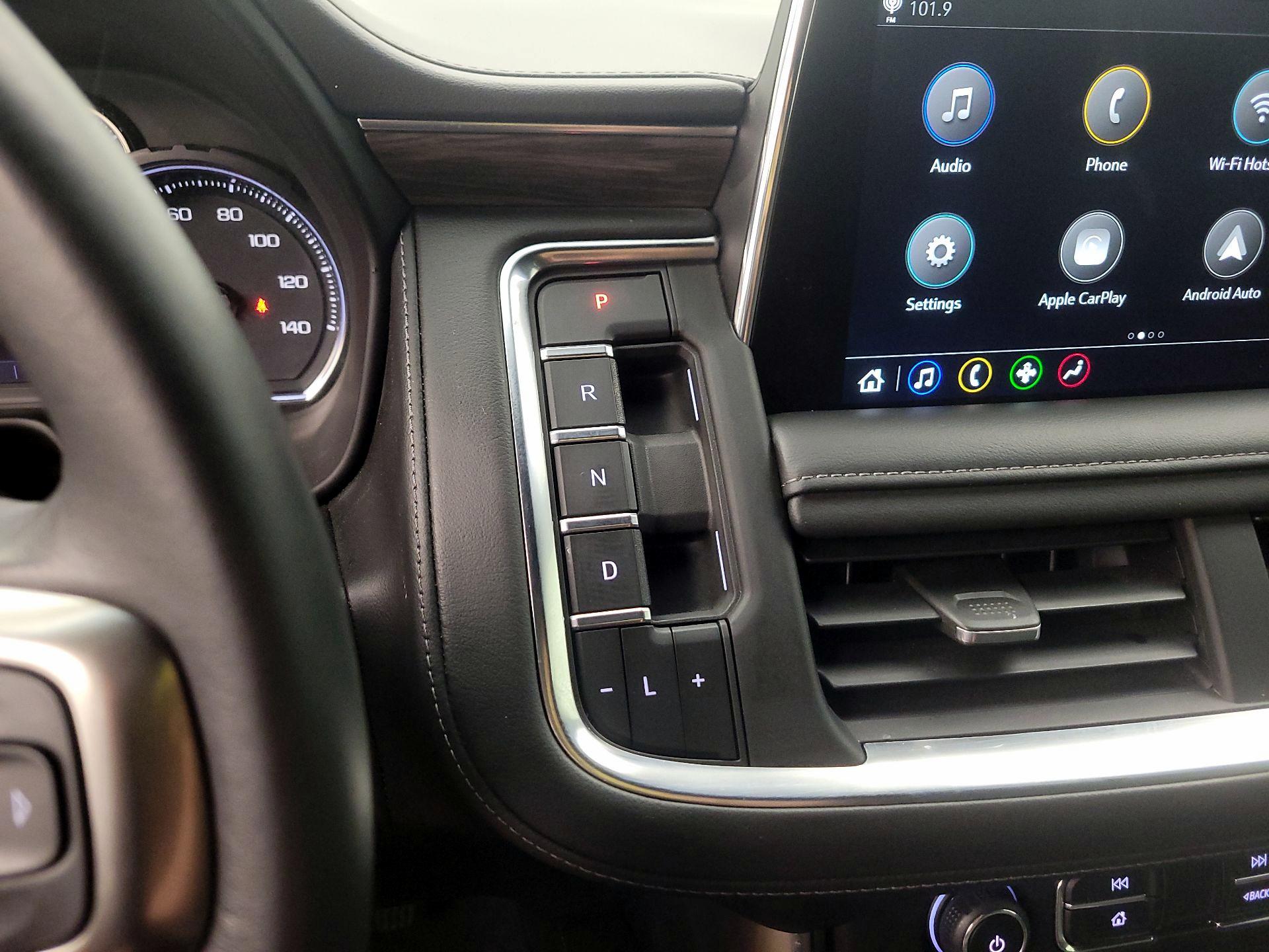 Thumbnail: 2021 Chevrolet Tahoe - 17