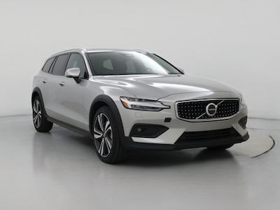 2025 Volvo V60 Cross Country B5 Plus