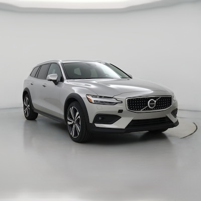 2025 Volvo V60 Cross Country B5 Plus