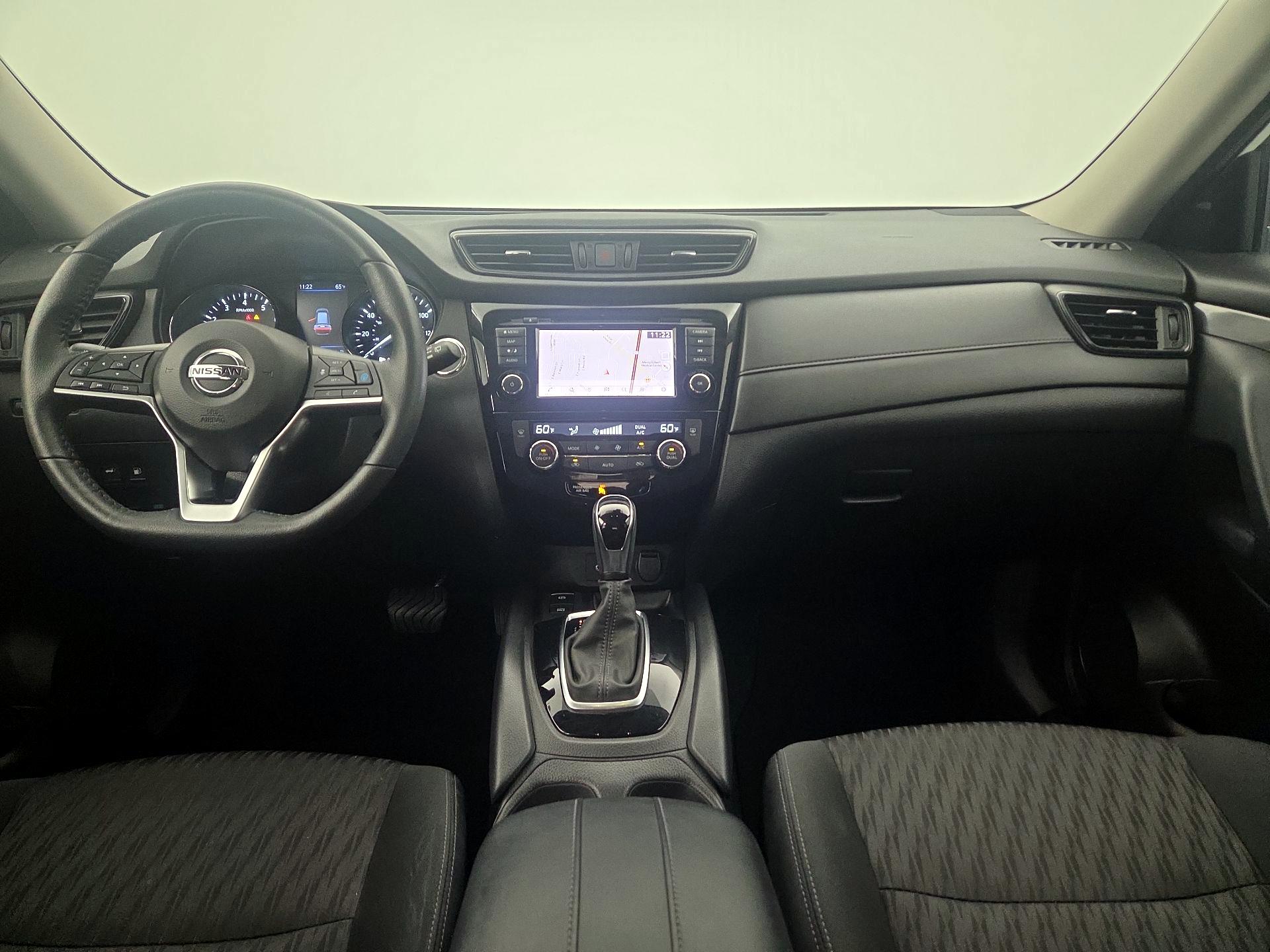 Thumbnail: 2020 Nissan Rogue - 9