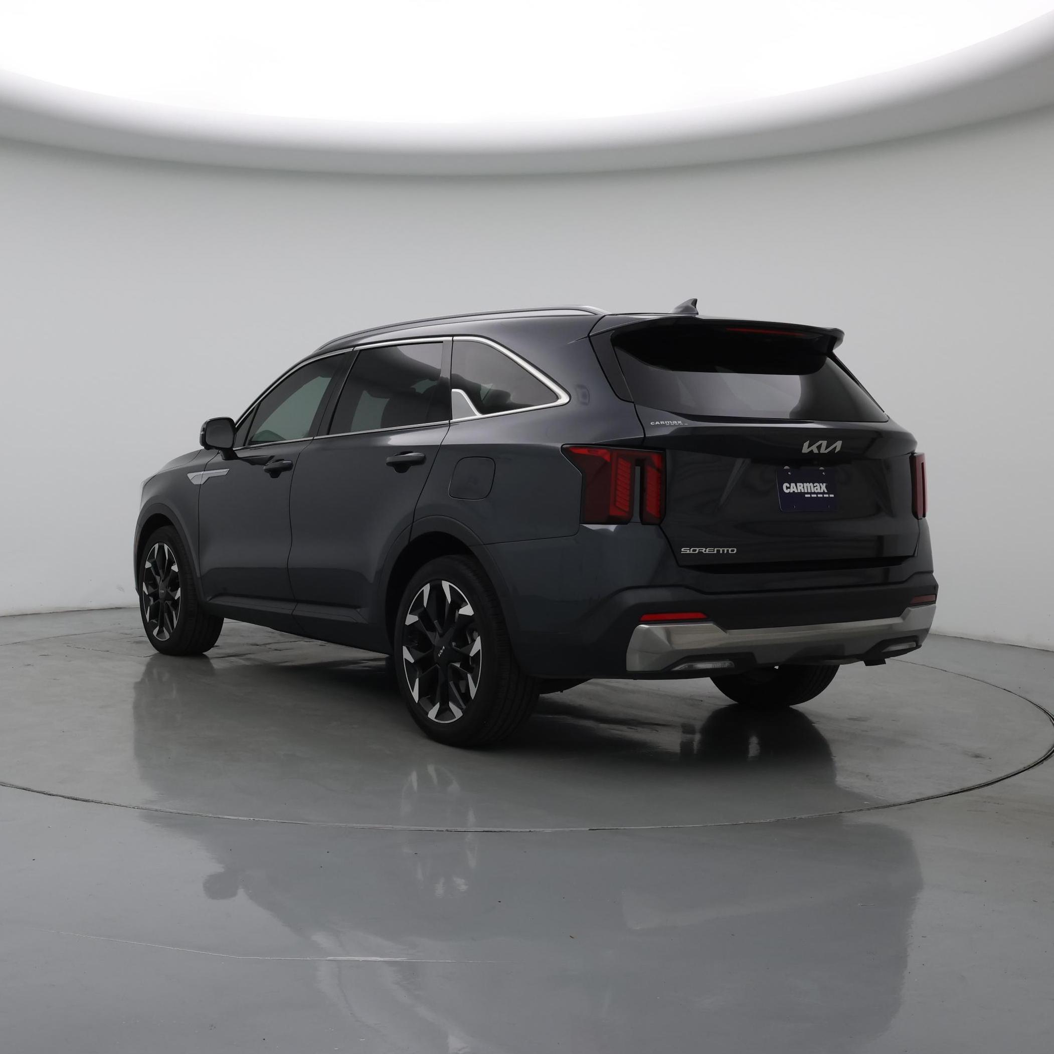 Thumbnail: 2024 Kia Sorento - 2