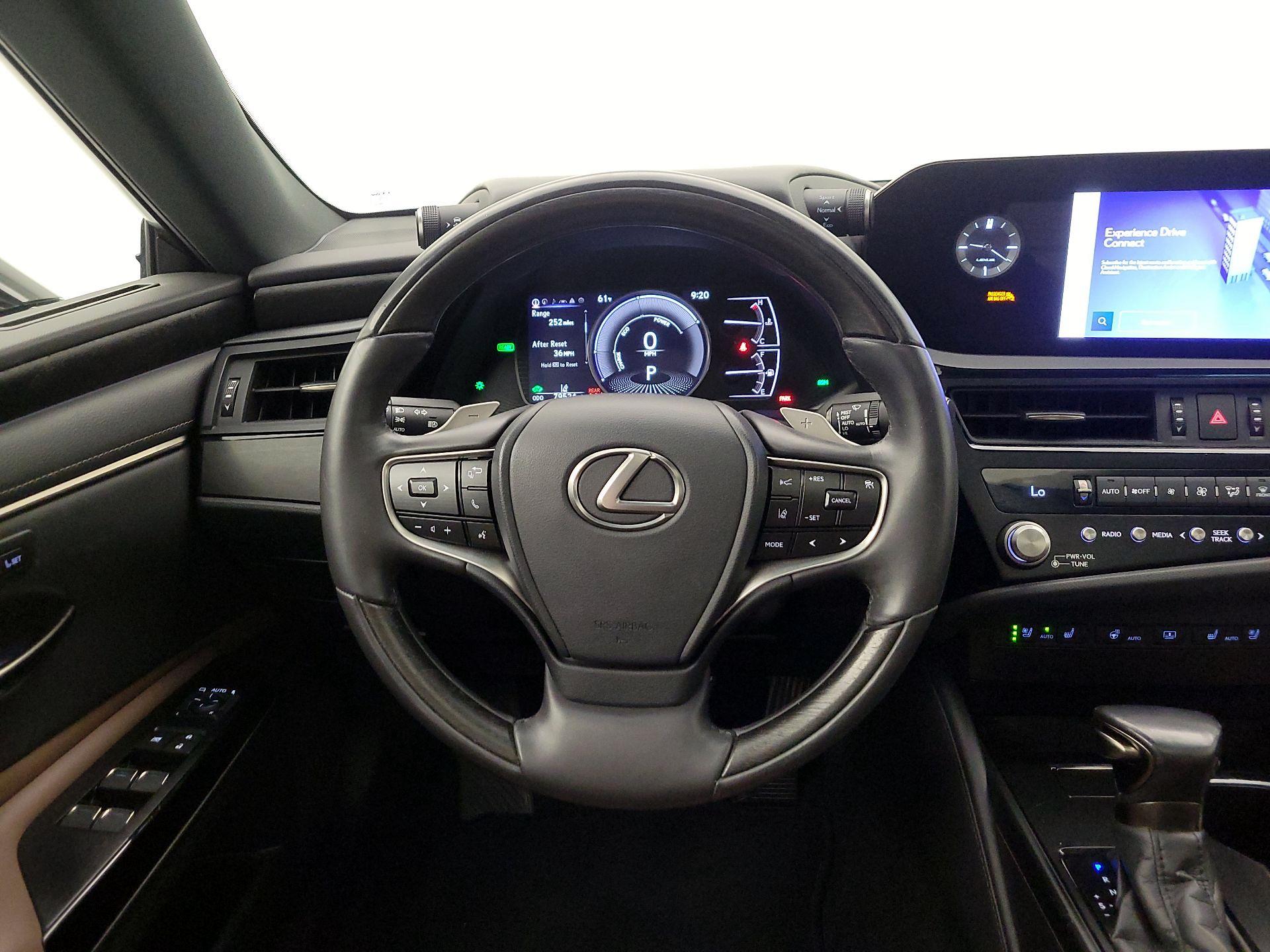 Thumbnail: 2023 Lexus ES - 10