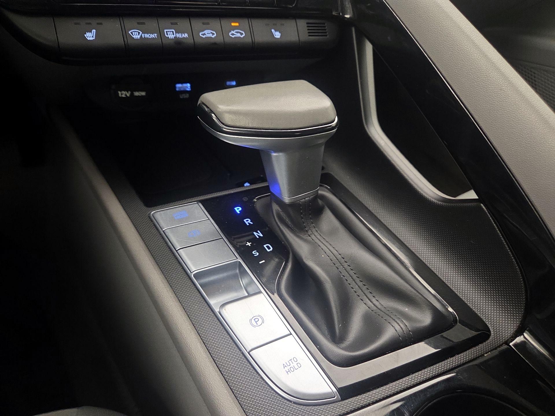 Thumbnail: 2025 Hyundai Elantra - 18