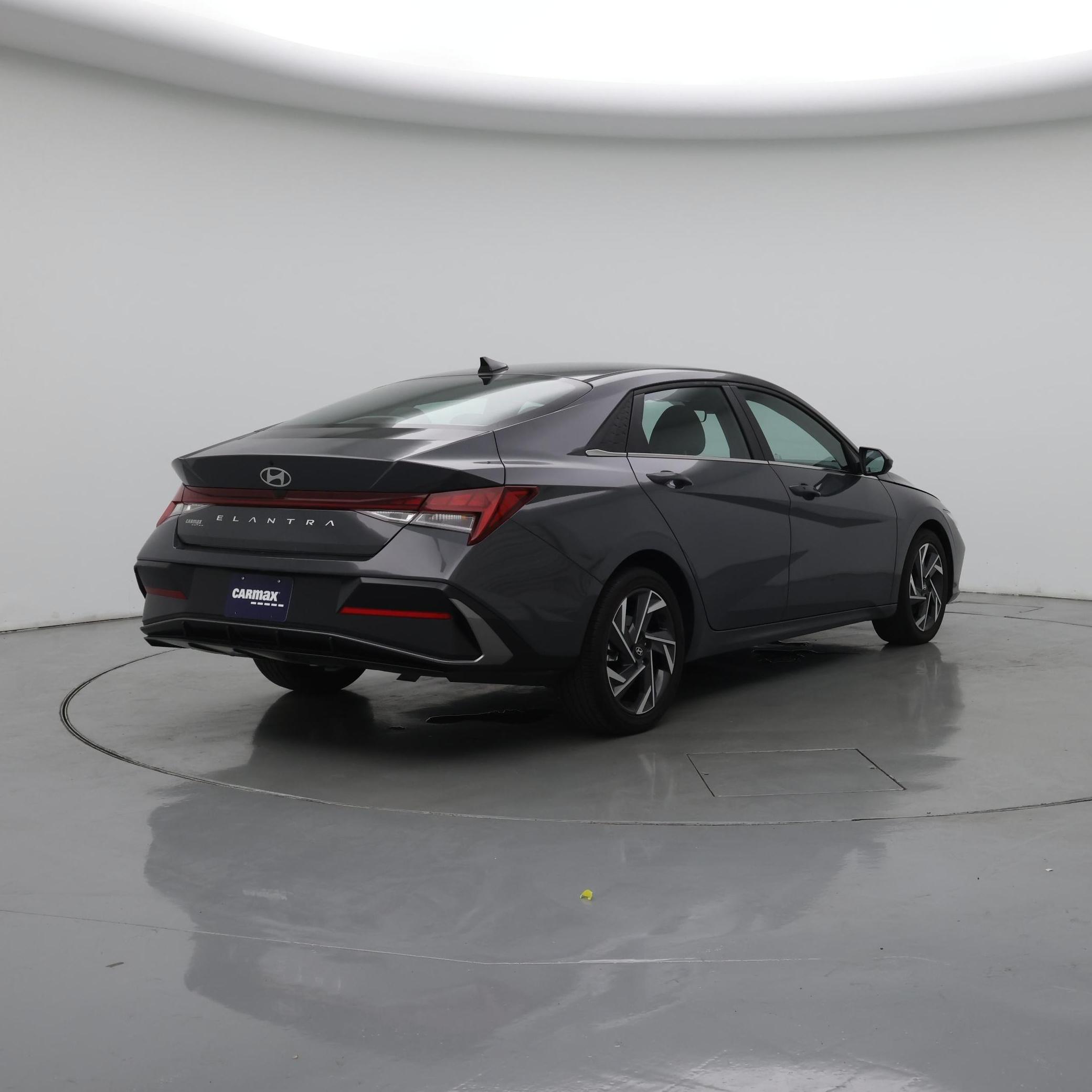 Thumbnail: 2025 Hyundai Elantra - 8