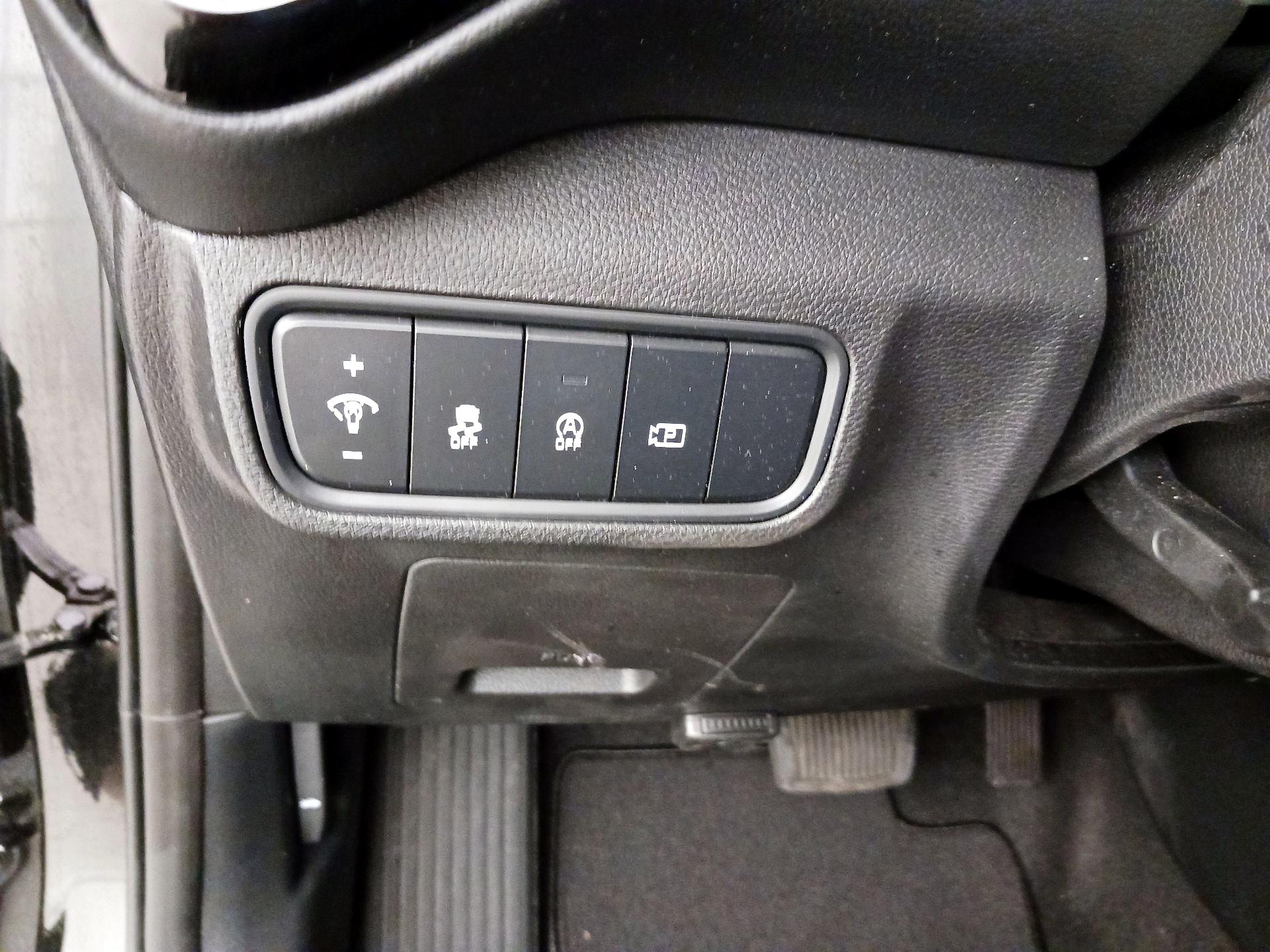 Thumbnail: 2023 Kia Soul - 13