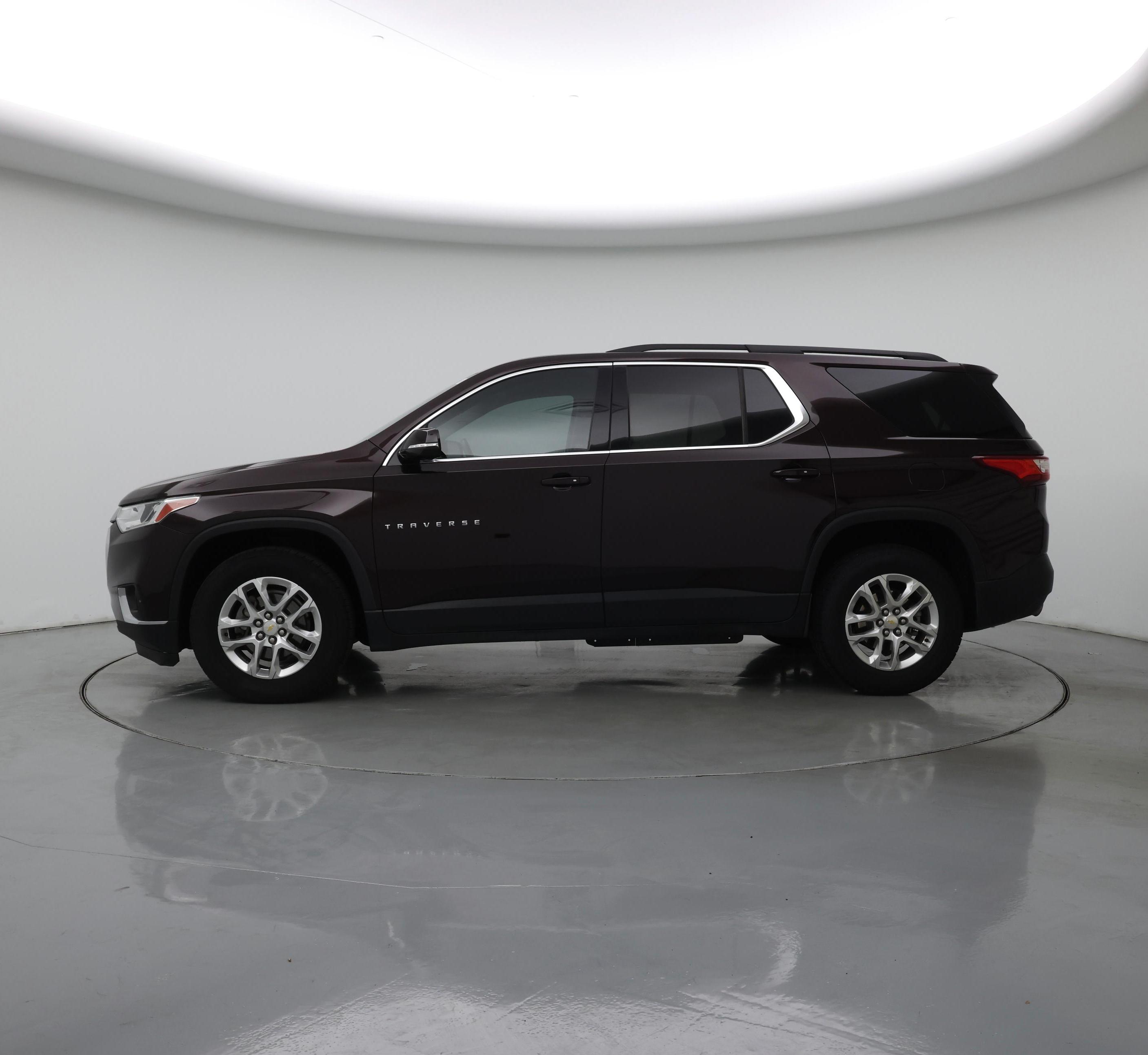 Thumbnail: 2020 Chevrolet Traverse - 3