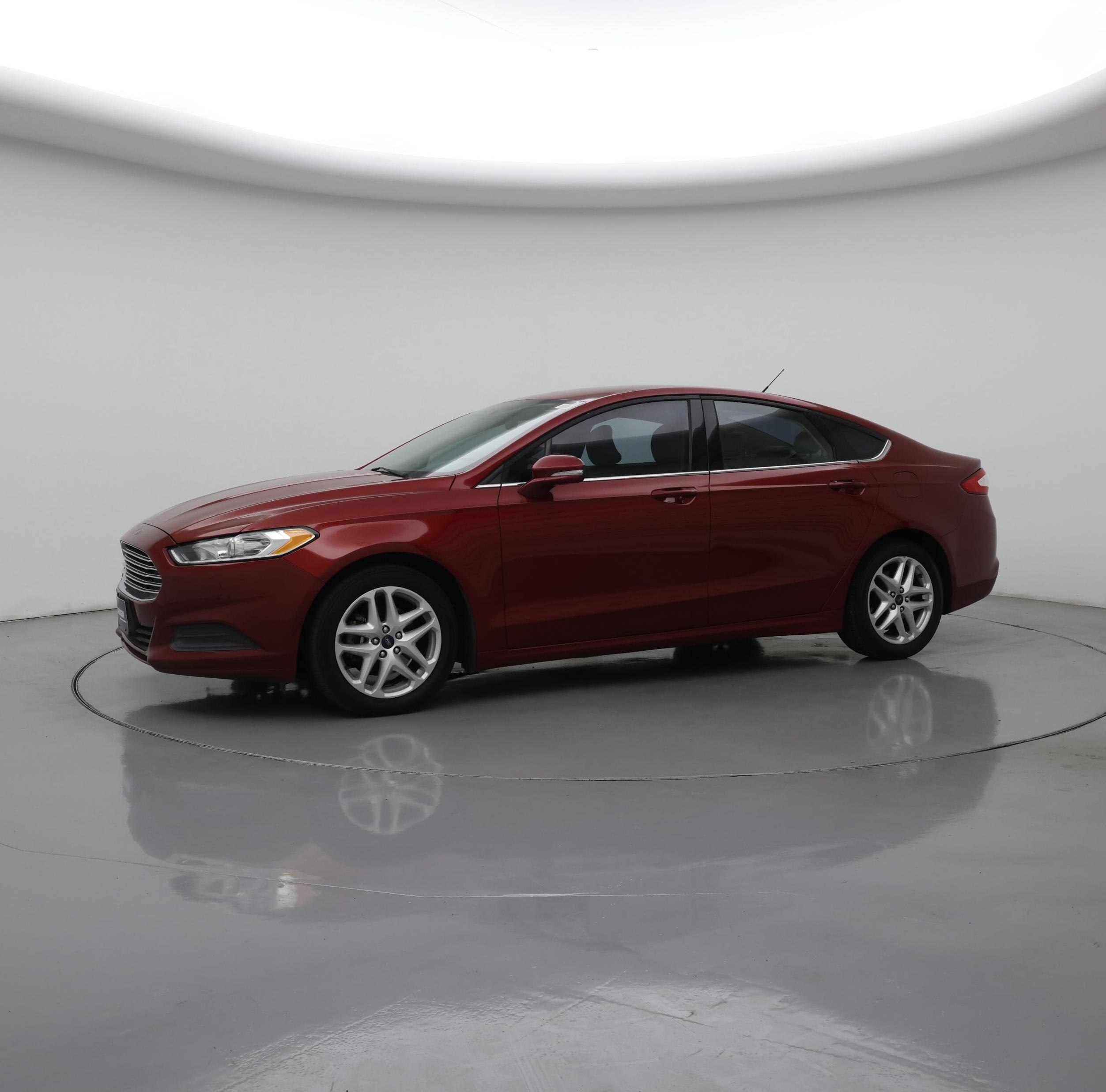Thumbnail: 2016 Ford Fusion - 4