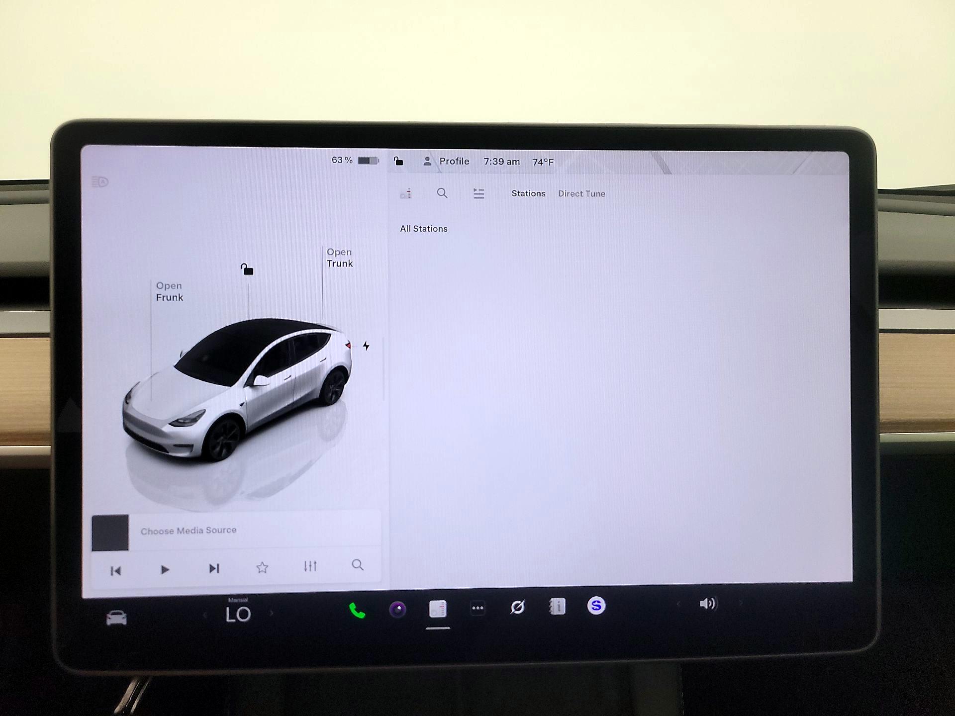 Thumbnail: 2024 Tesla Model Y - 15