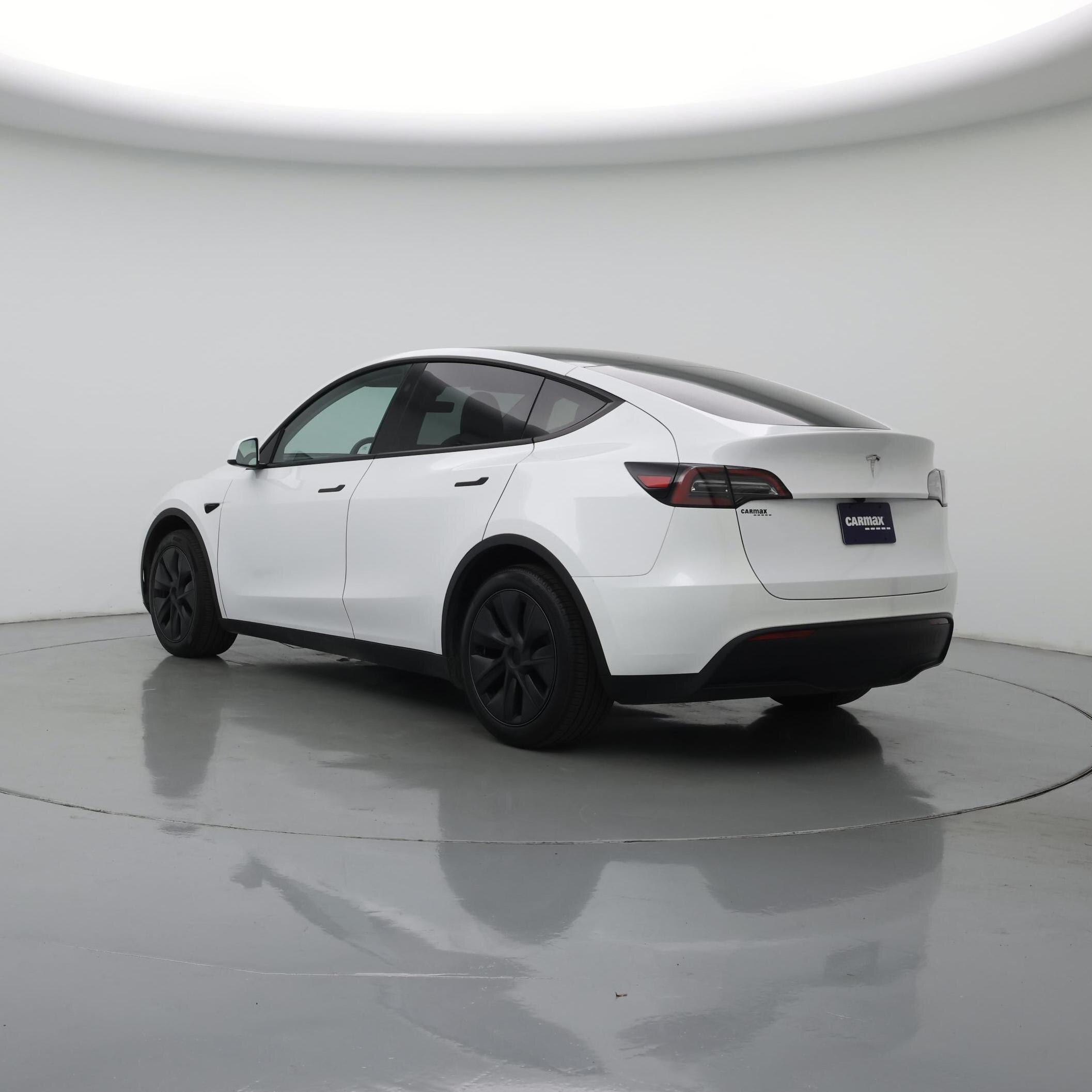 Thumbnail: 2024 Tesla Model Y - 2