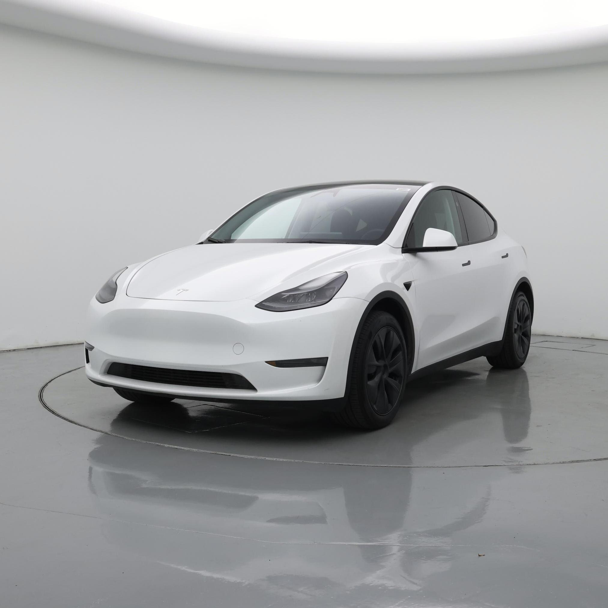 Thumbnail: 2024 Tesla Model Y - 4