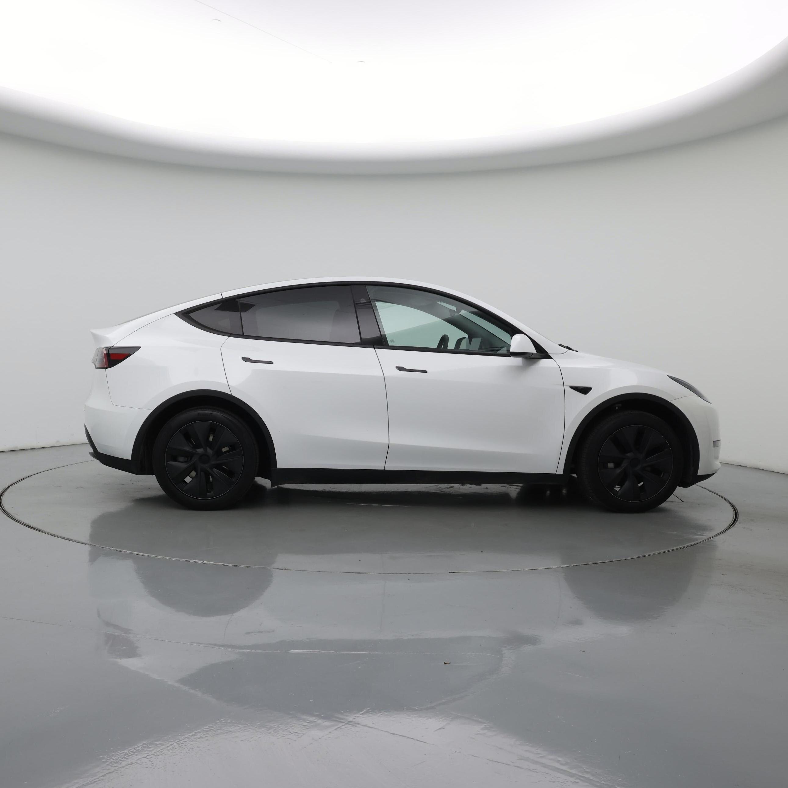 Thumbnail: 2024 Tesla Model Y - 7