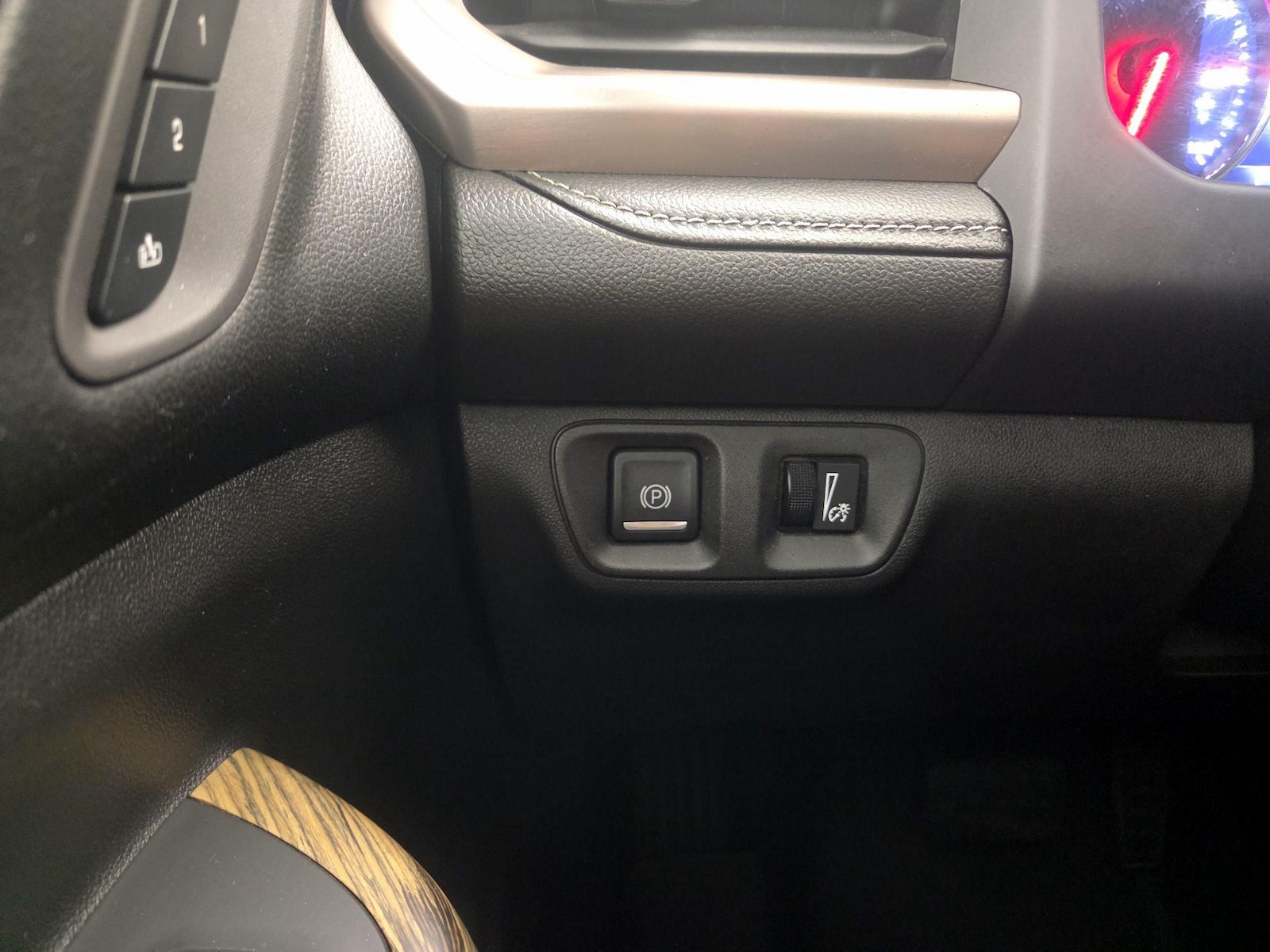 2017 GMC Acadia Denali - Photo 14