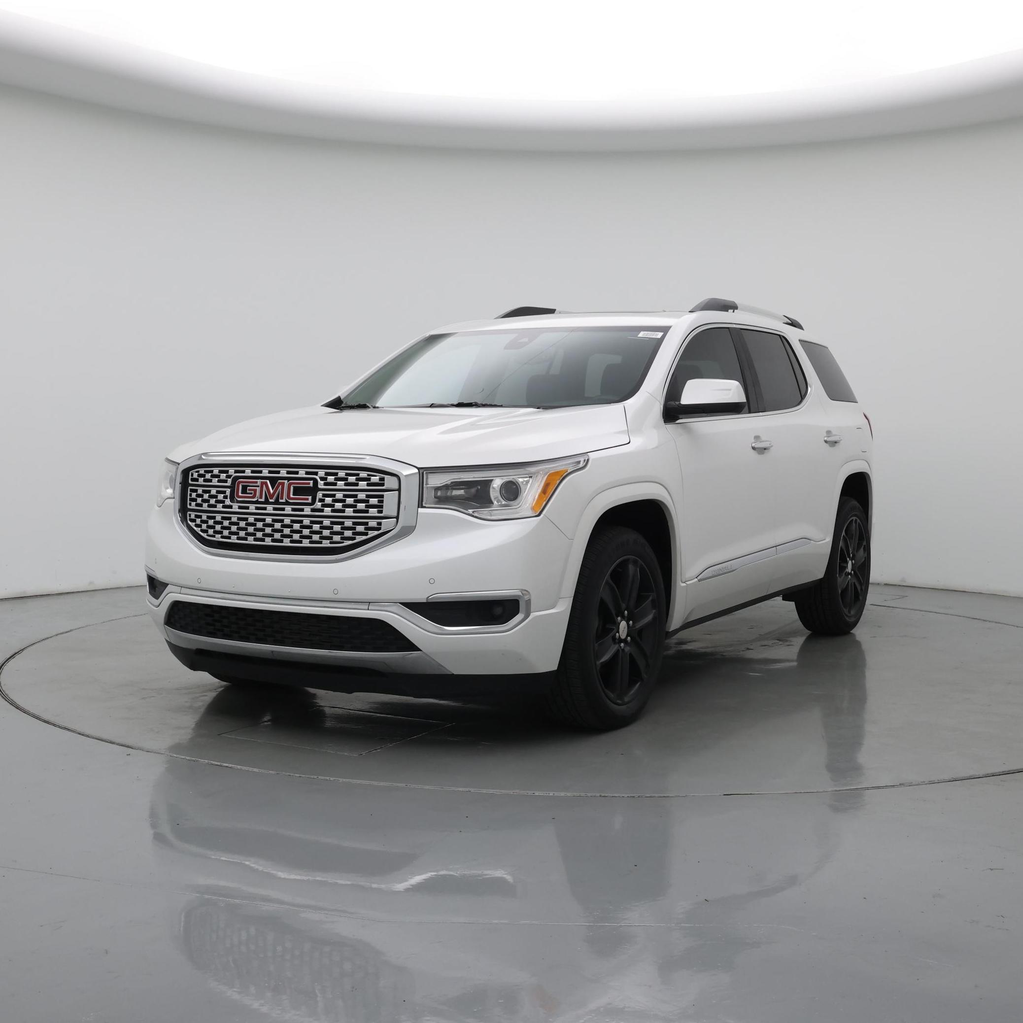 Thumbnail: 2017 GMC Acadia - 4