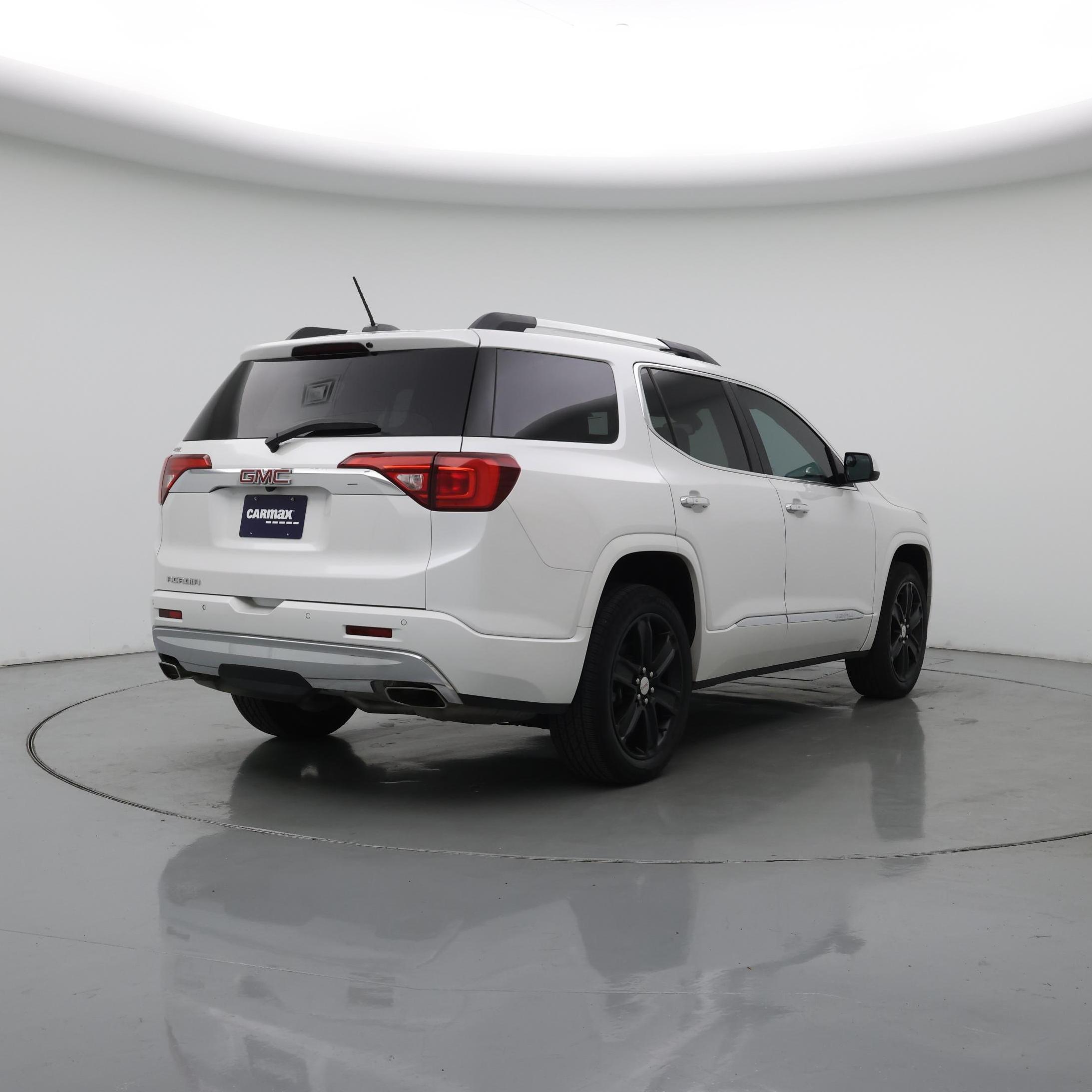 Thumbnail: 2017 GMC Acadia - 8