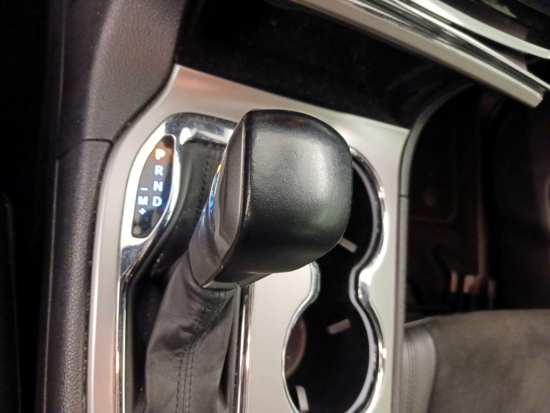 Thumbnail: 2021 Jeep Grand Cherokee - 18
