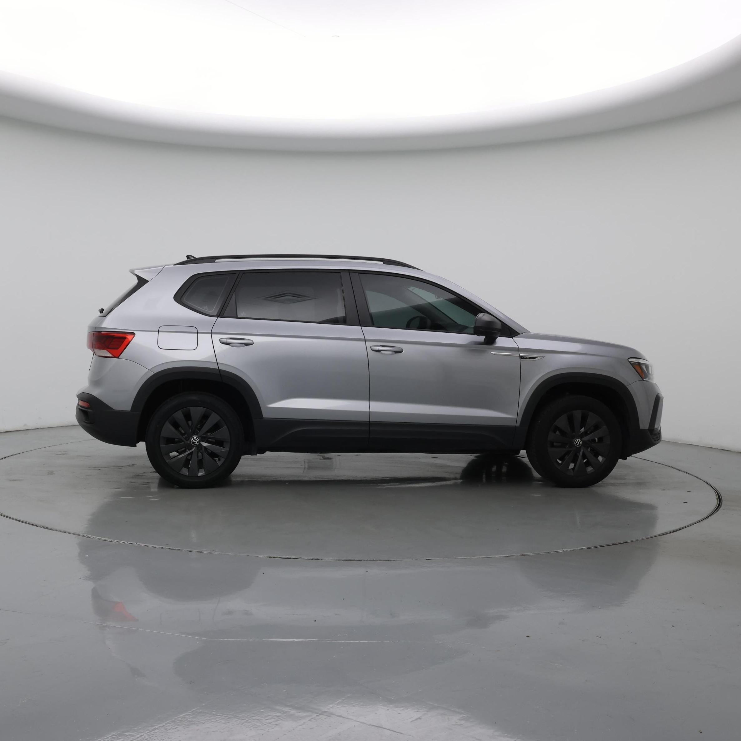 Thumbnail: 2022 Volkswagen Taos - 7