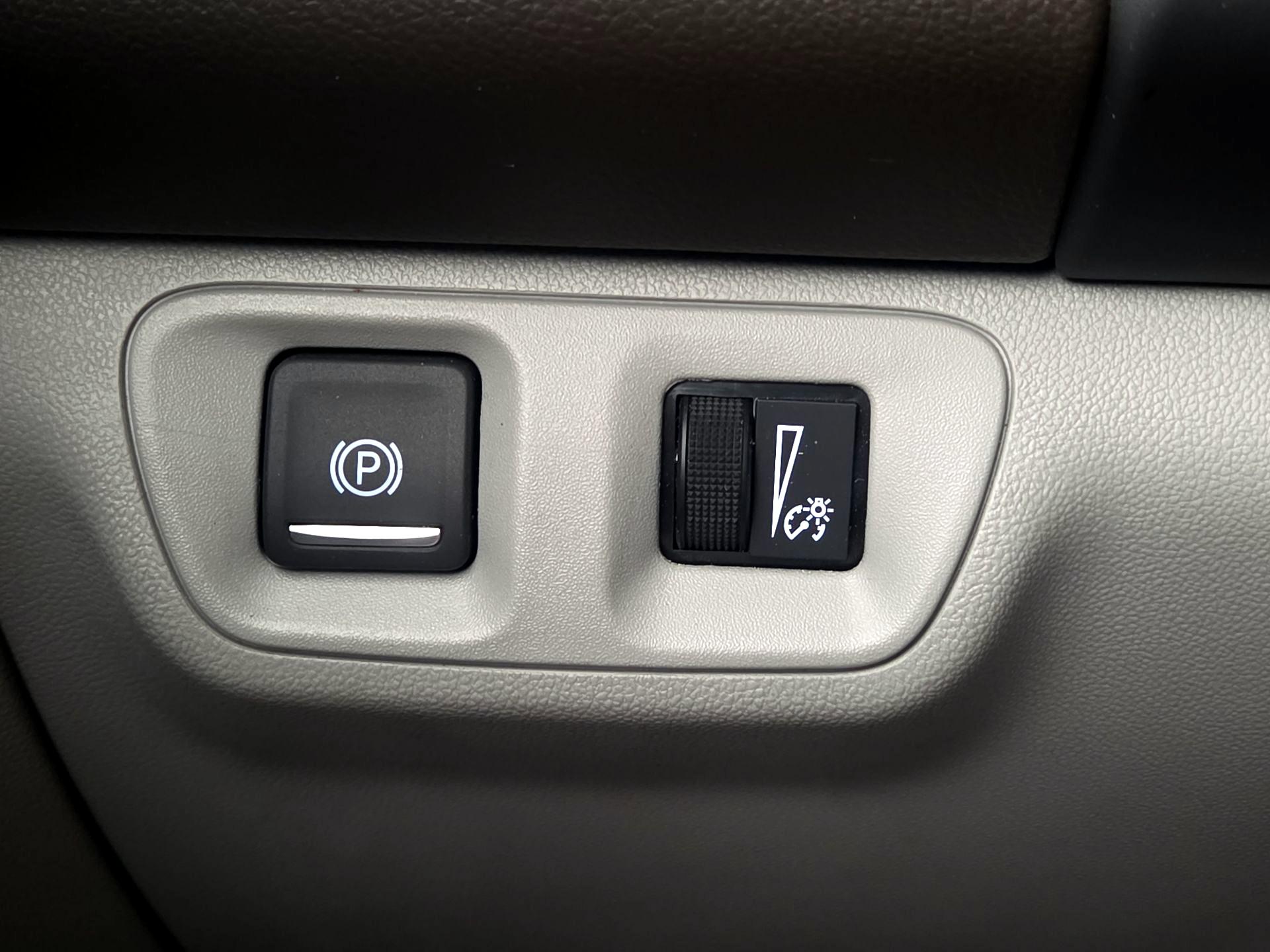 Thumbnail: 2021 GMC Acadia - 13