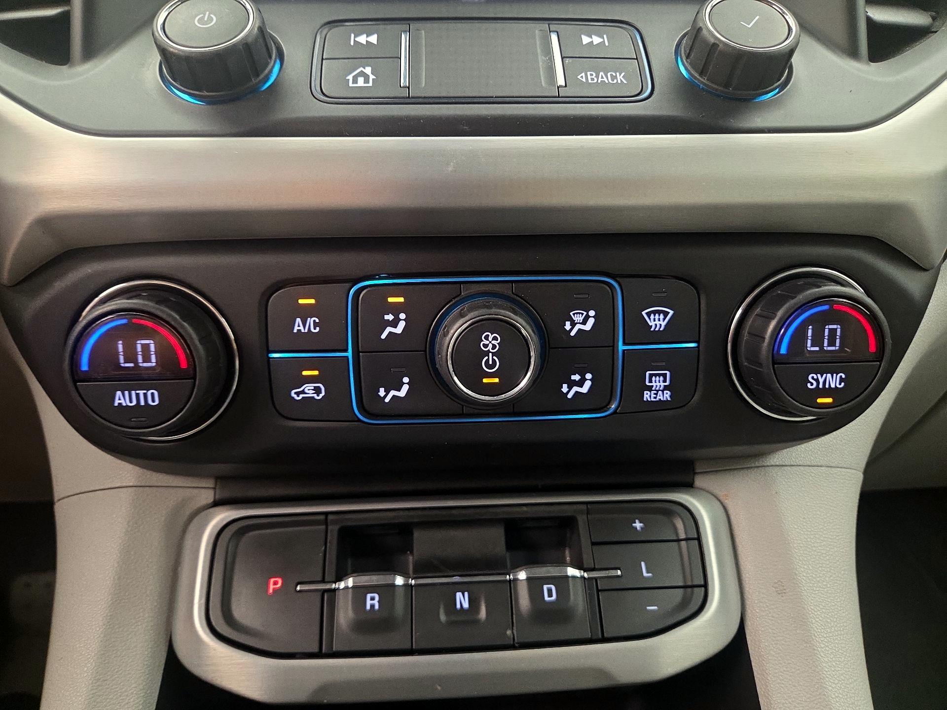 Thumbnail: 2021 GMC Acadia - 17