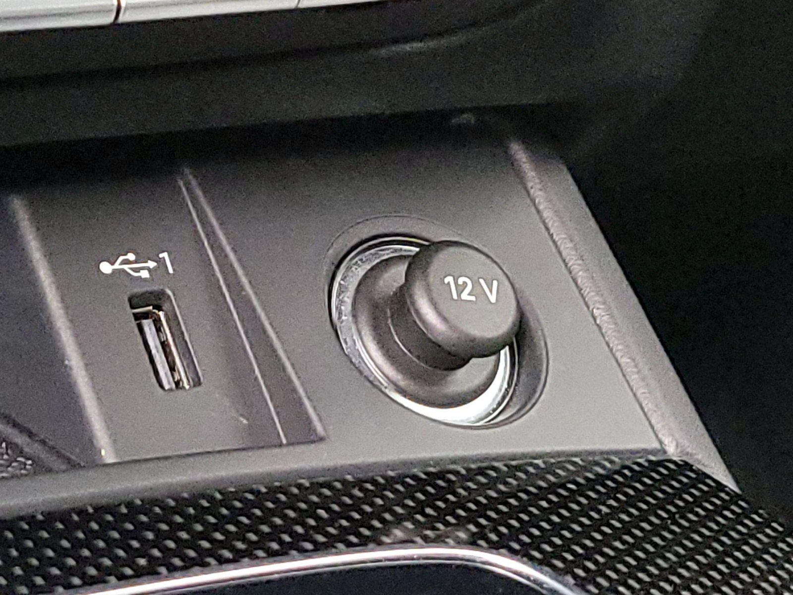 2022 Audi SQ5 Premium Plus - Photo 20