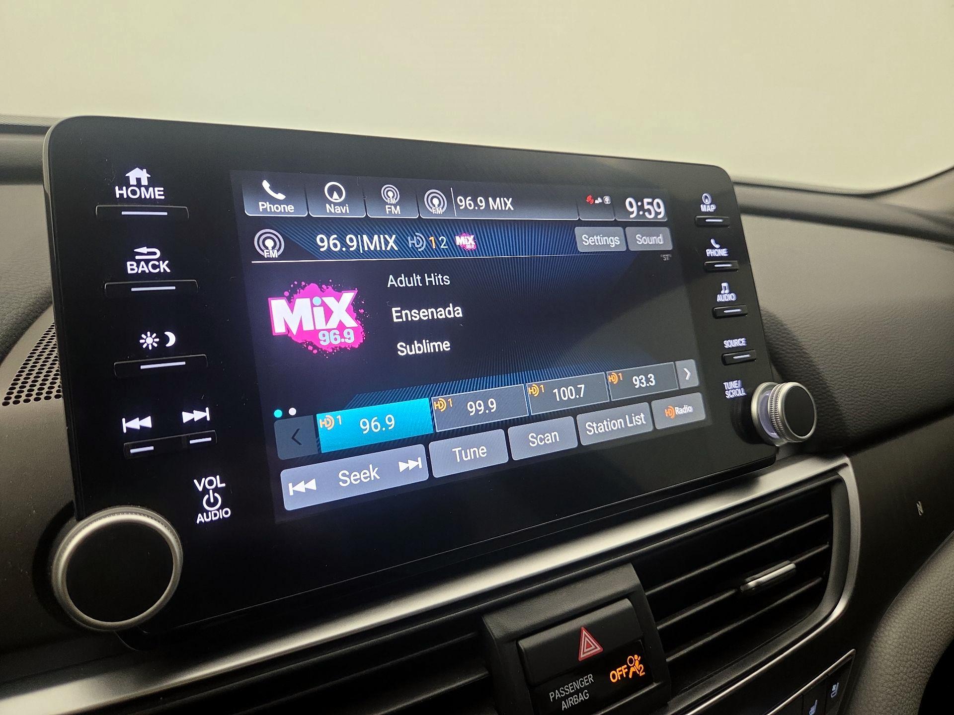 Thumbnail: 2018 Honda Accord - 15
