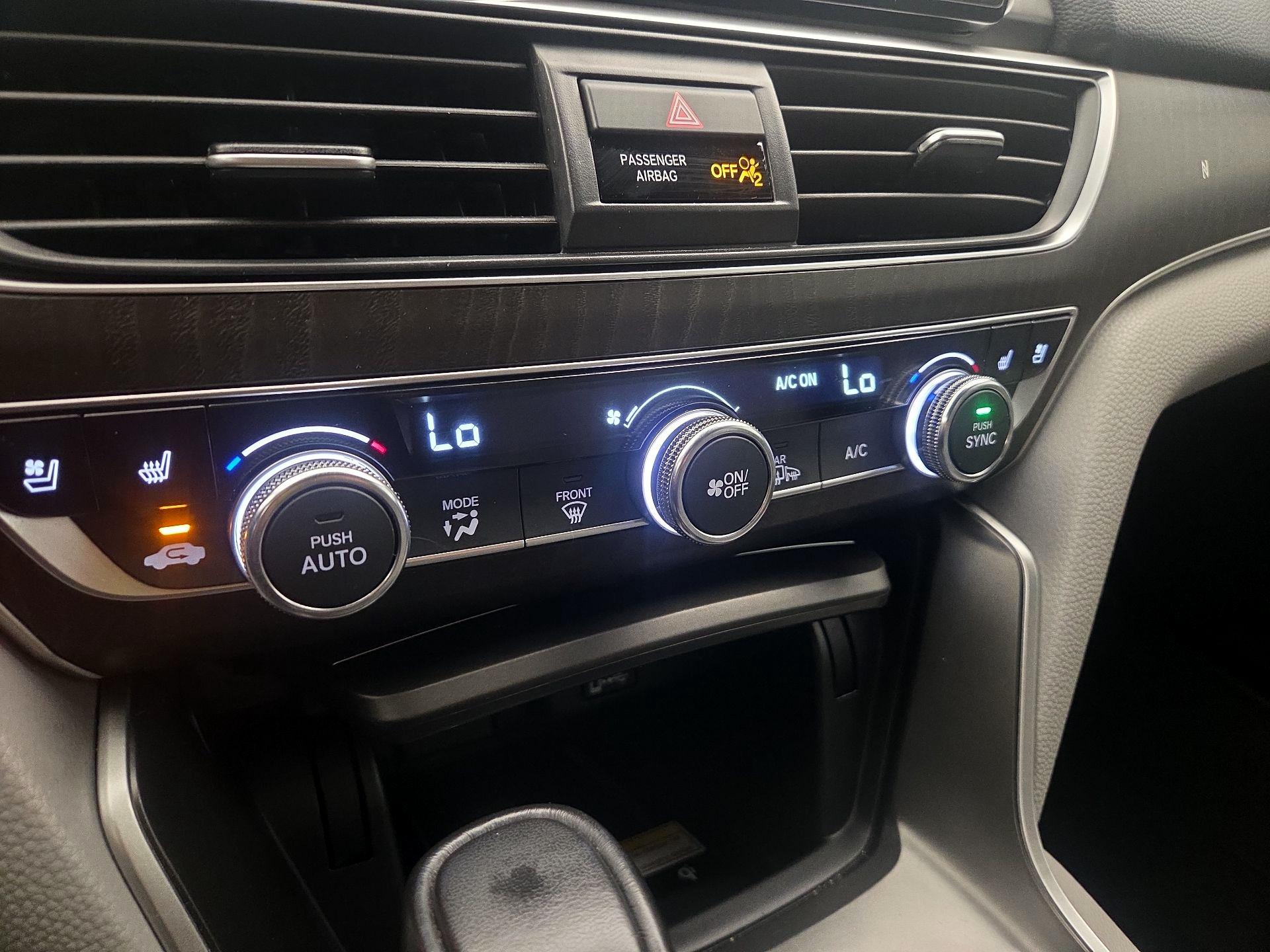 Thumbnail: 2018 Honda Accord - 16