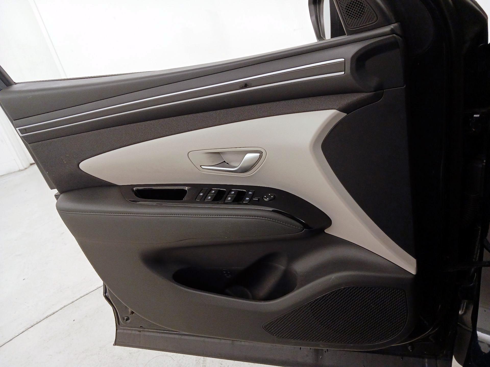 Thumbnail: 2024 Hyundai Tucson - 12