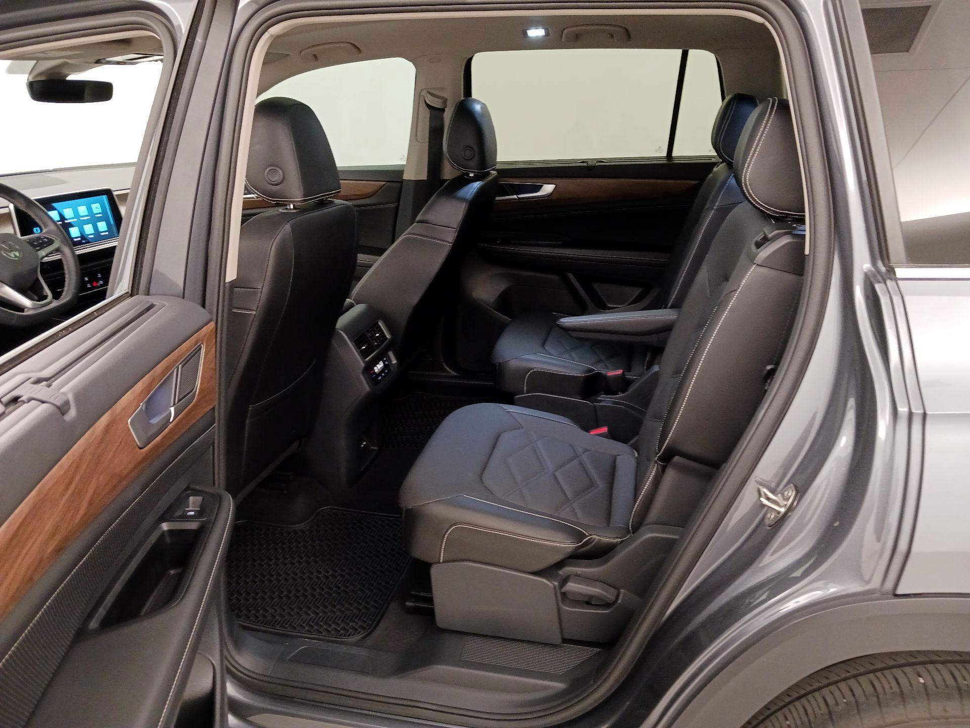 Thumbnail: 2024 Volkswagen Atlas - 20