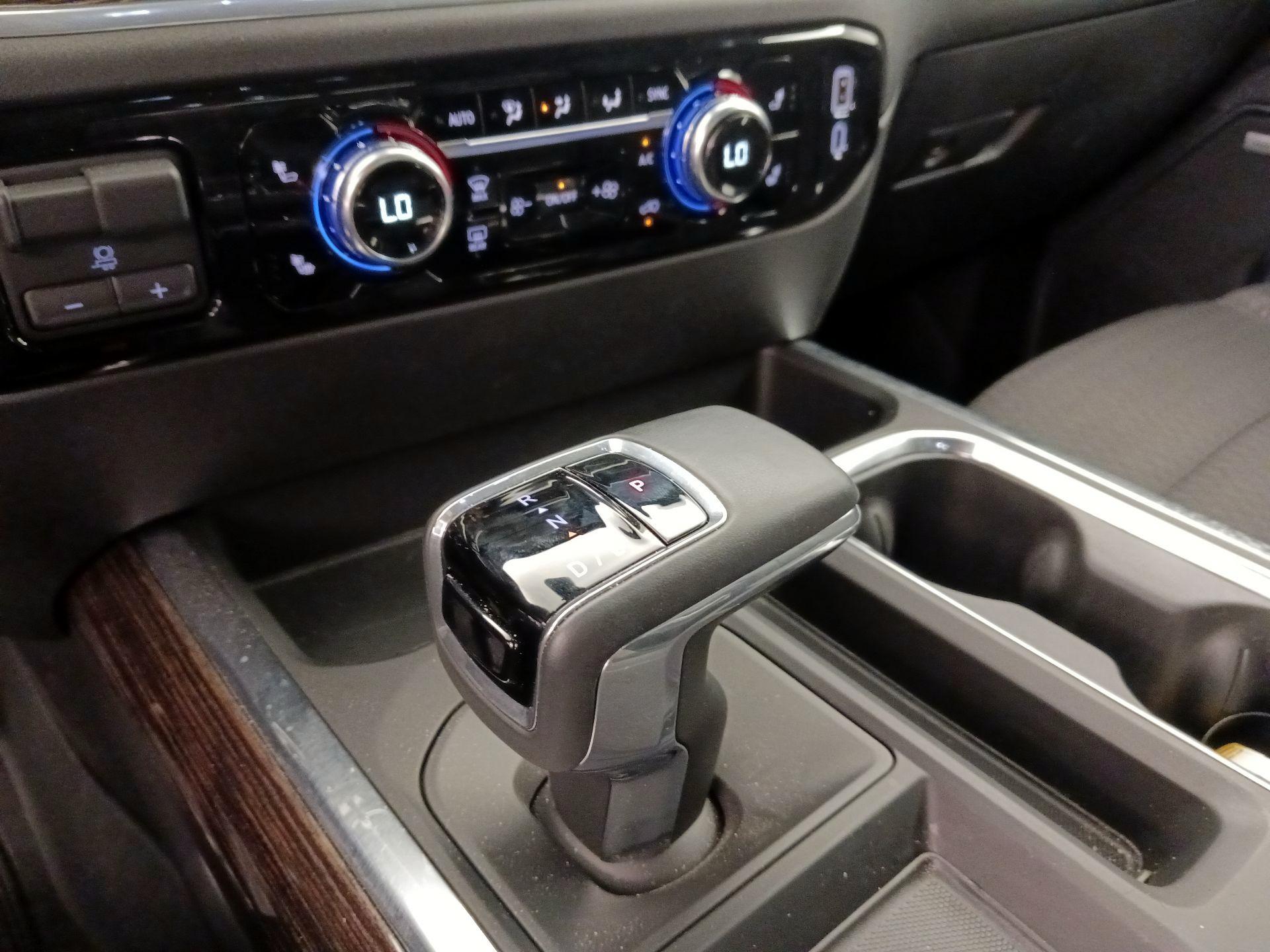 Thumbnail: 2026 GMC Sierra 1500 - 18