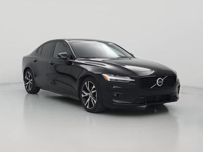 2023 Volvo S60 B5 Core Dark Theme