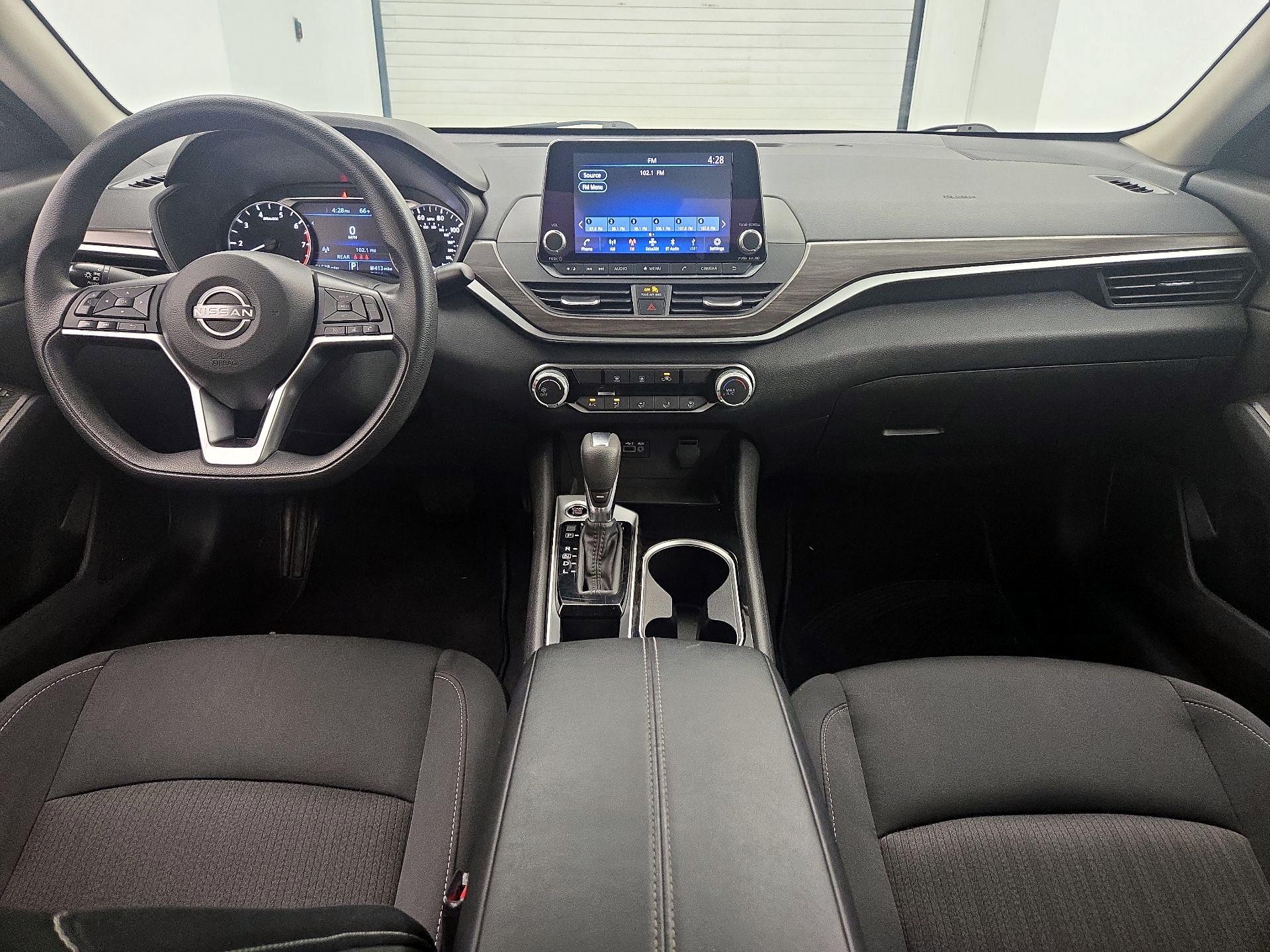 Thumbnail: 2024 Nissan Altima - 9